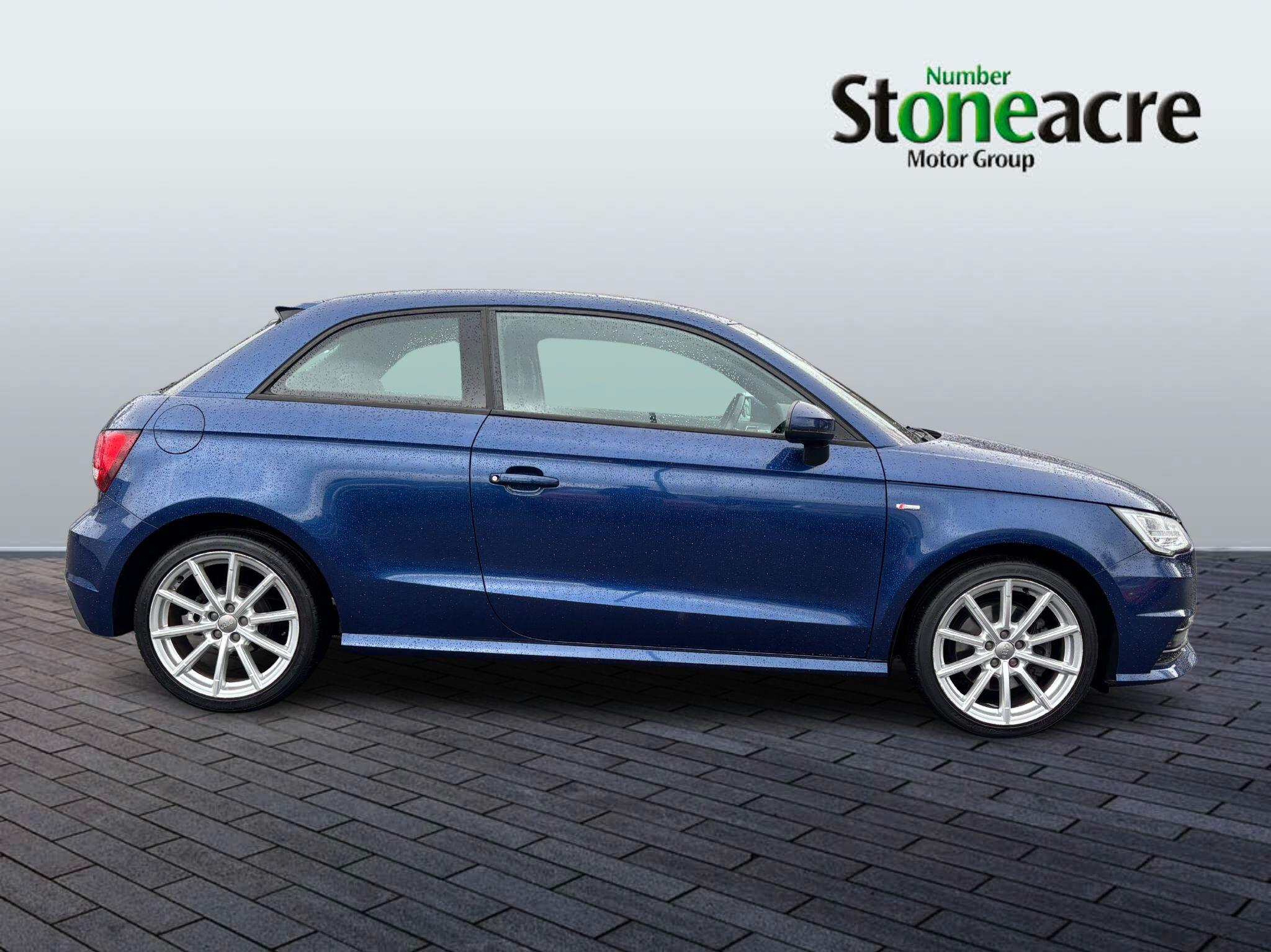 Audi A1 1.4 TFSI CoD S line Euro 6 (s/s) 3dr YT16KWJ Image 2