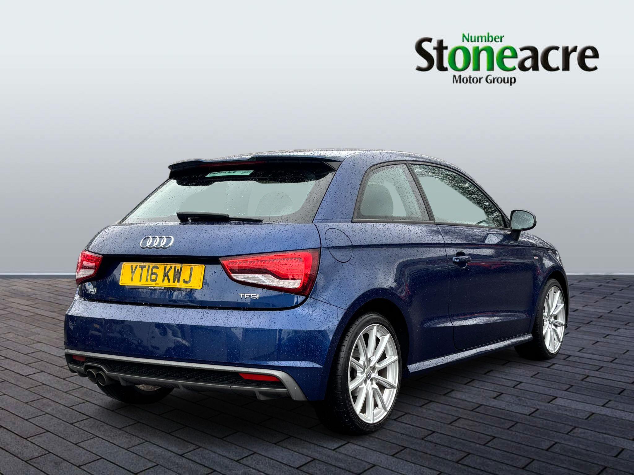 Audi A1 1.4 TFSI CoD S line Euro 6 (s/s) 3dr YT16KWJ Image 3