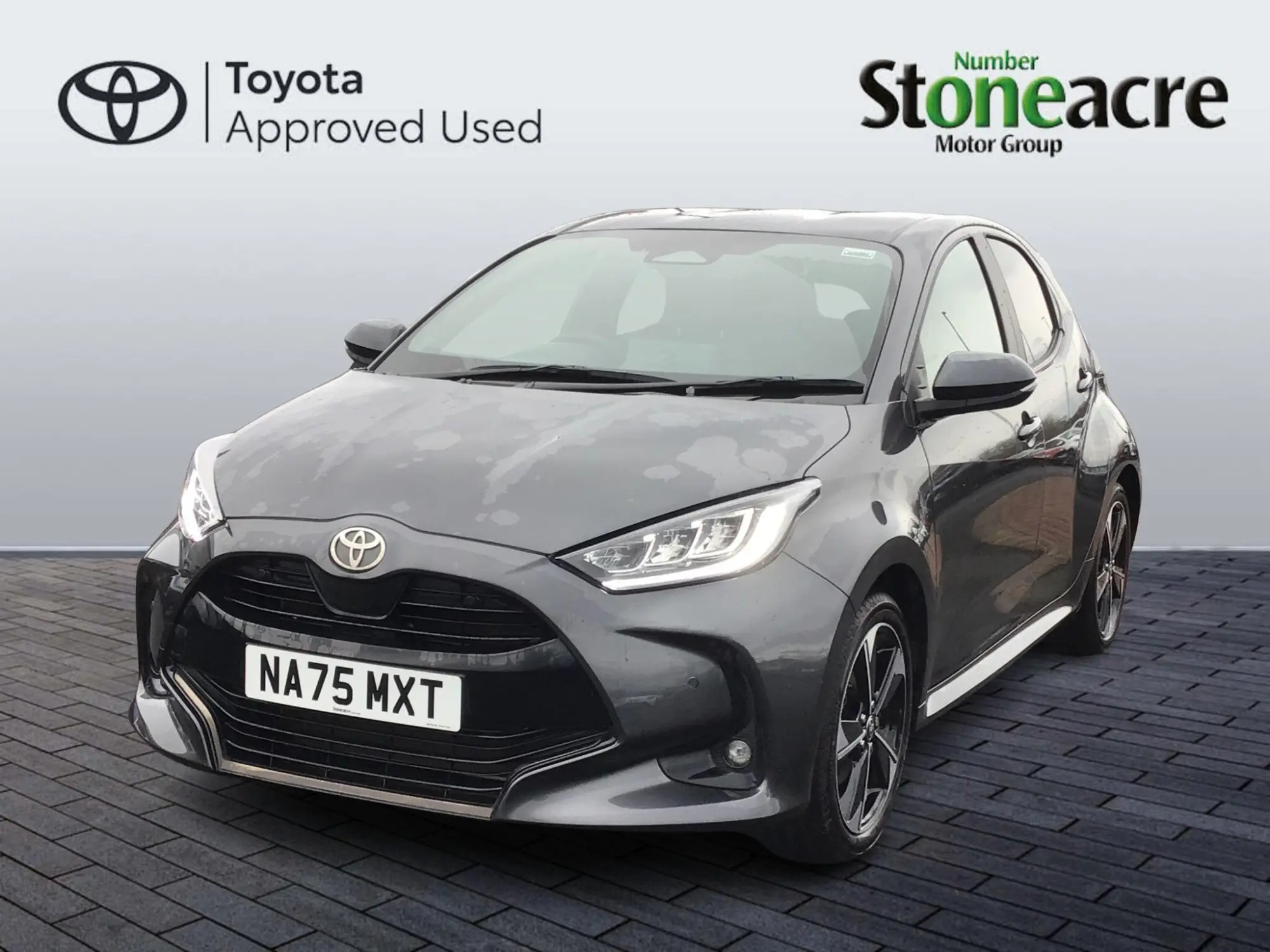 Toyota Yaris 1.5 VVT-h Excel E-CVT Euro 6 (s/s) 5dr NA75MXT Image 3