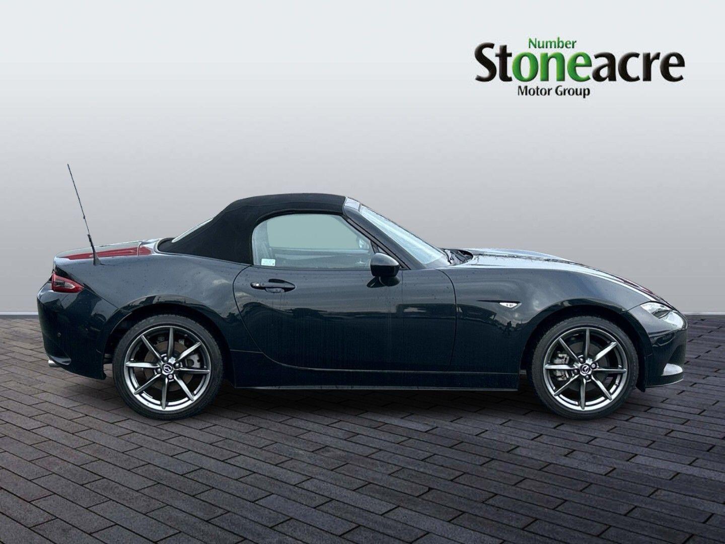 Mazda MX-5 2.0 SKYACTIV-G Sport Tech Euro 6 (s/s) 2dr NC22CNA Image 2