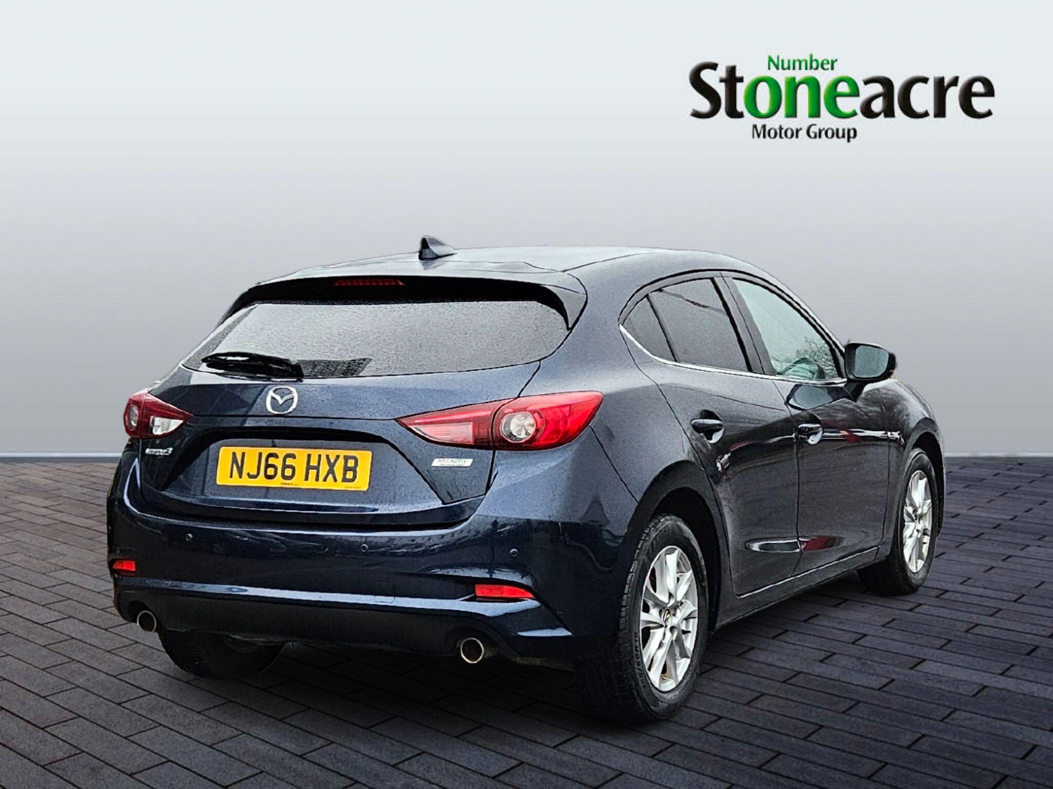 Mazda 3 2.0 SE-L Nav 5dr NJ66HXB Image 3