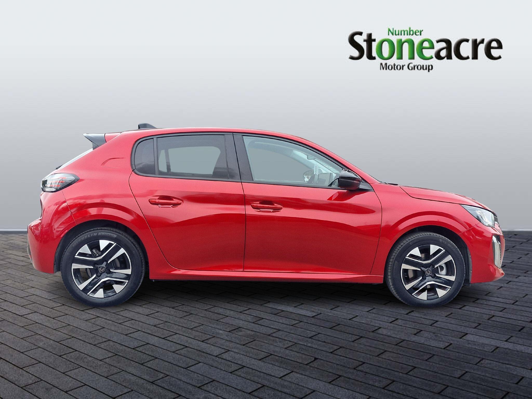 Peugeot 208 Hybrid 1.2 PureTech MHEV Allure e-DSC Euro 6 (s/s) 5dr NU24YXM Image 2