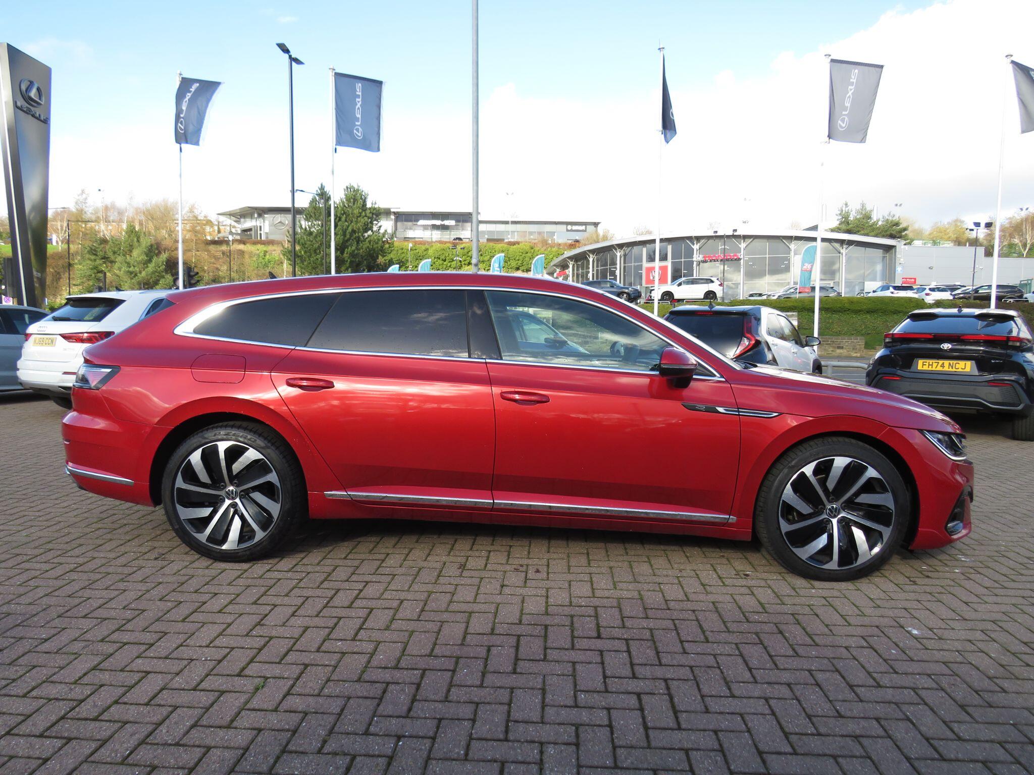Volkswagen Arteon 2.0 TDI R-Line Shooting Brake DSG Euro 6 (s/s) 5dr SH21KLO Image 2