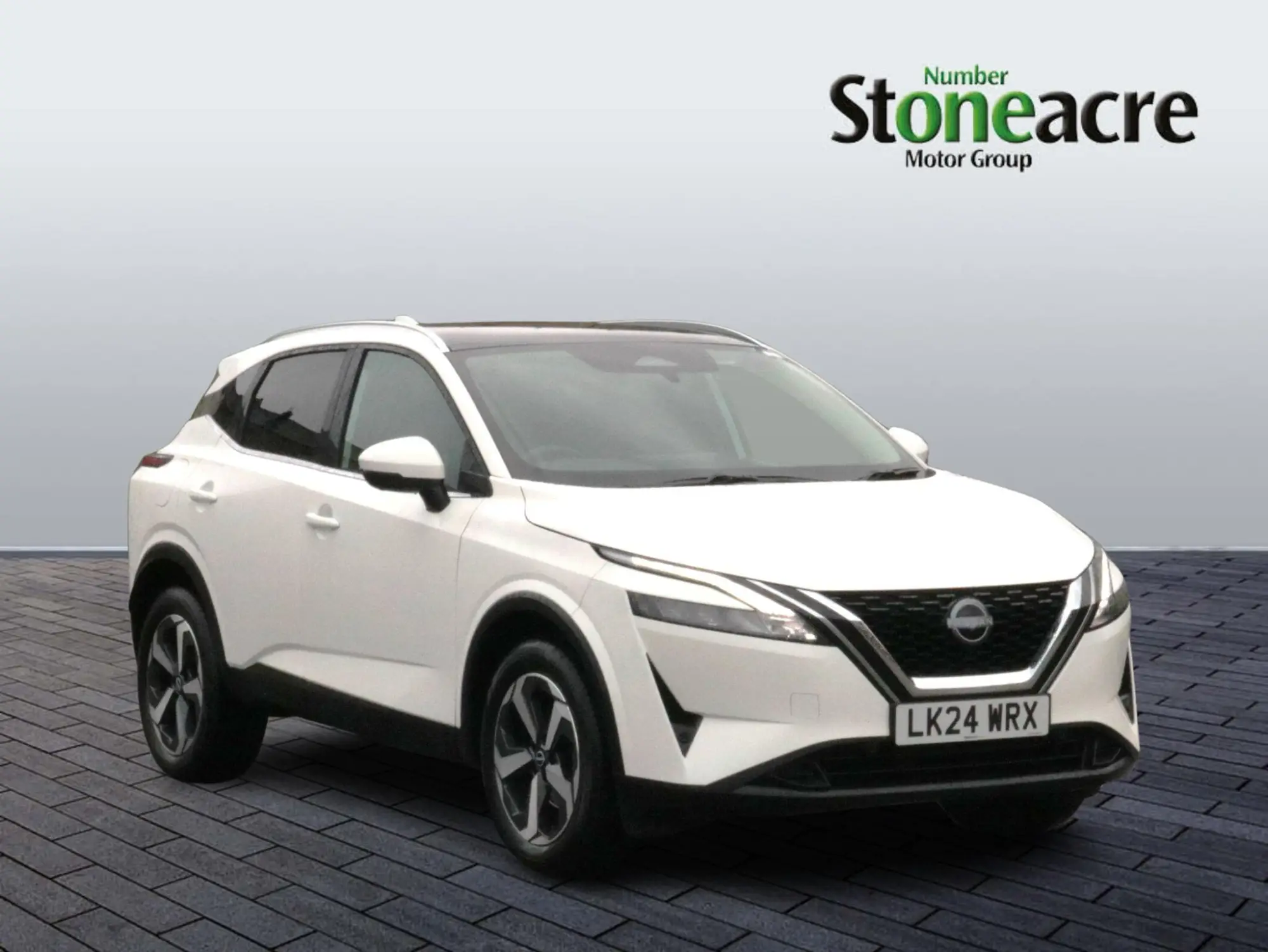 Nissan Qashqai 1.3 DiG-T MH N-Connecta 5dr LK24WRX Image 1