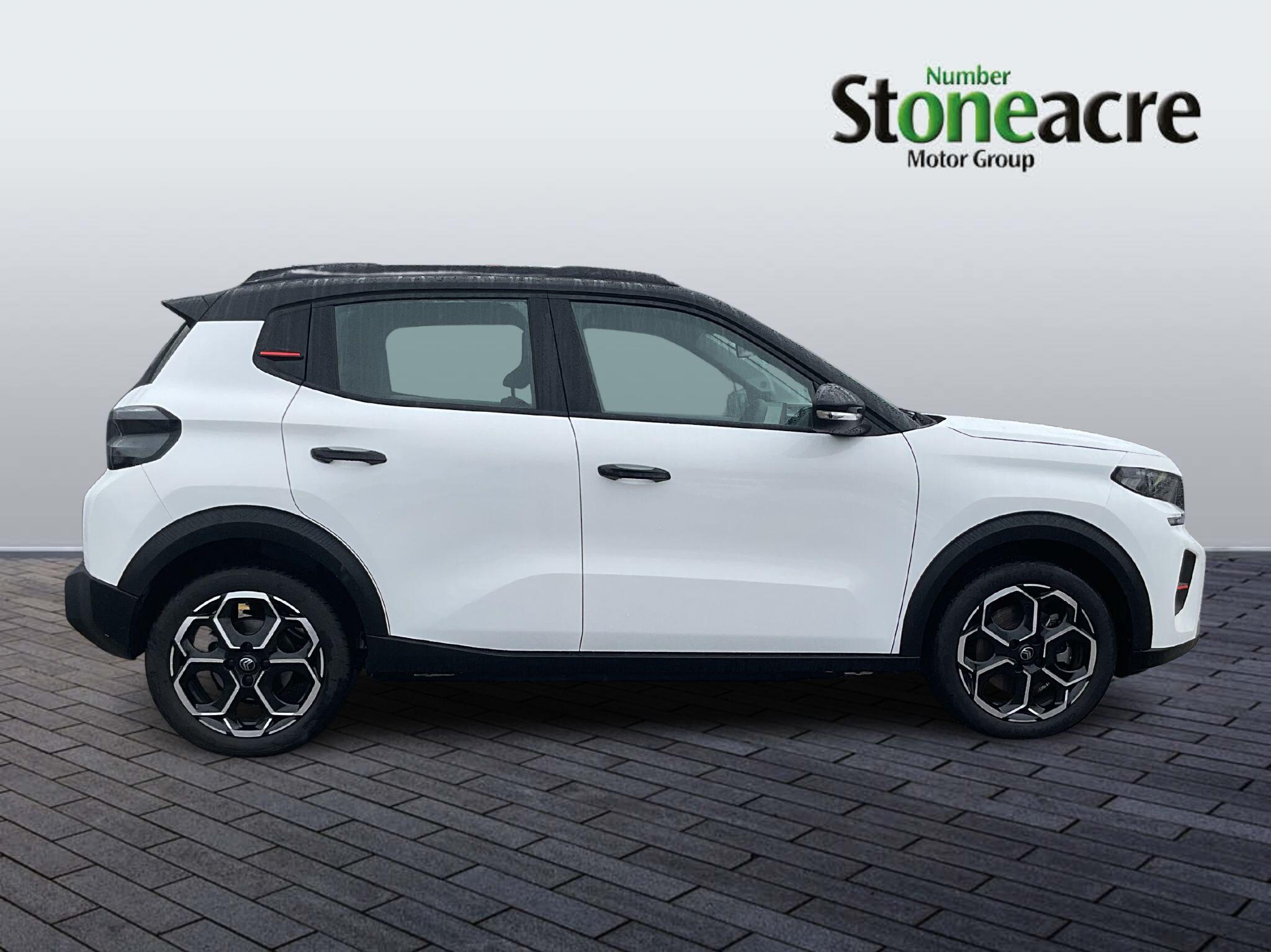 Citroen e-C3 Standard Range 44kWh PLUS Auto 5dr (7.4kW Charger) YT25MRY Image 2