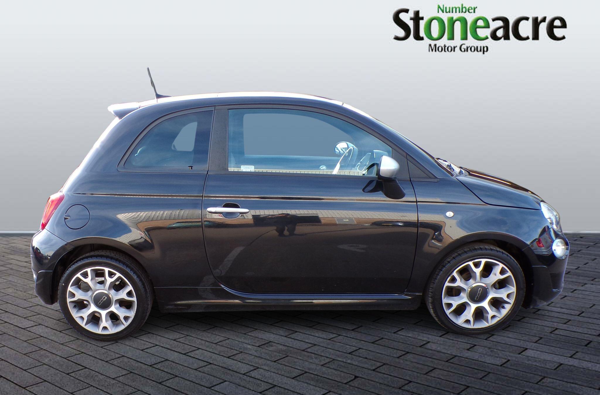 Fiat 500 1.2 Rock Star 3dr YJ69RWZ Image 2