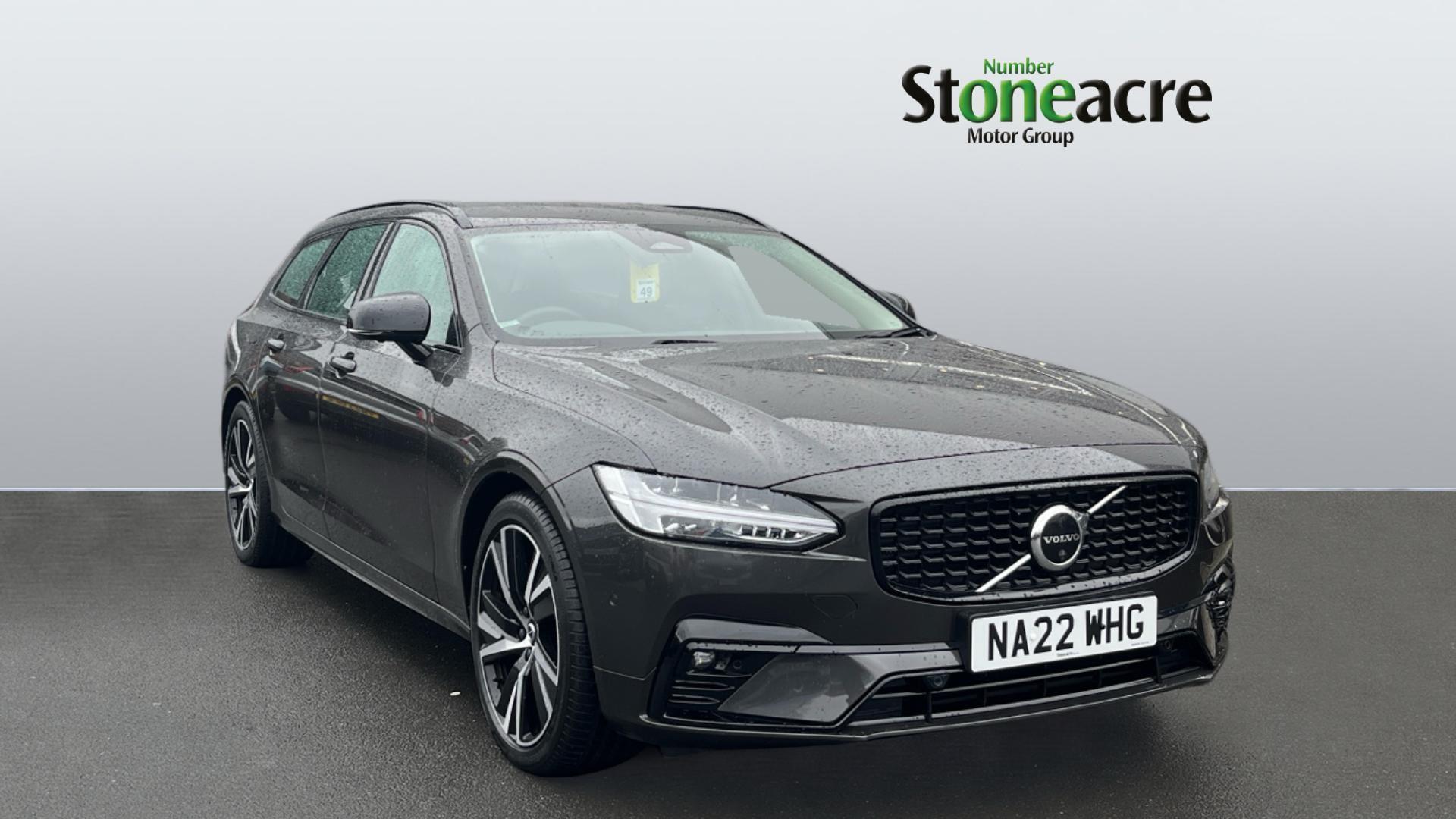 Volvo V90 2.0 B4 MHEV Plus Auto Euro 6 (s/s) 5dr NA22WHG Image 1