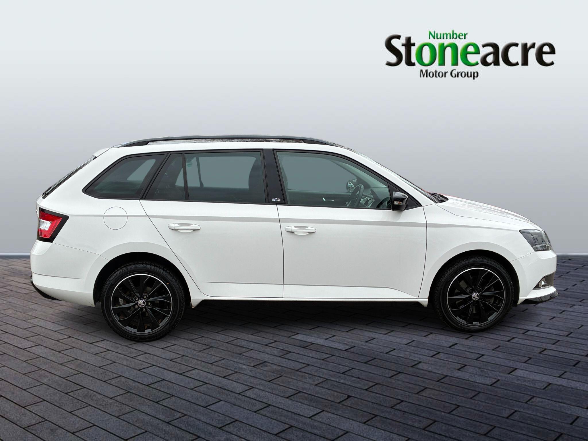 Skoda Fabia 1.0 TSI Monte Carlo Euro 6 (s/s) 5dr DC18MVY Image 2