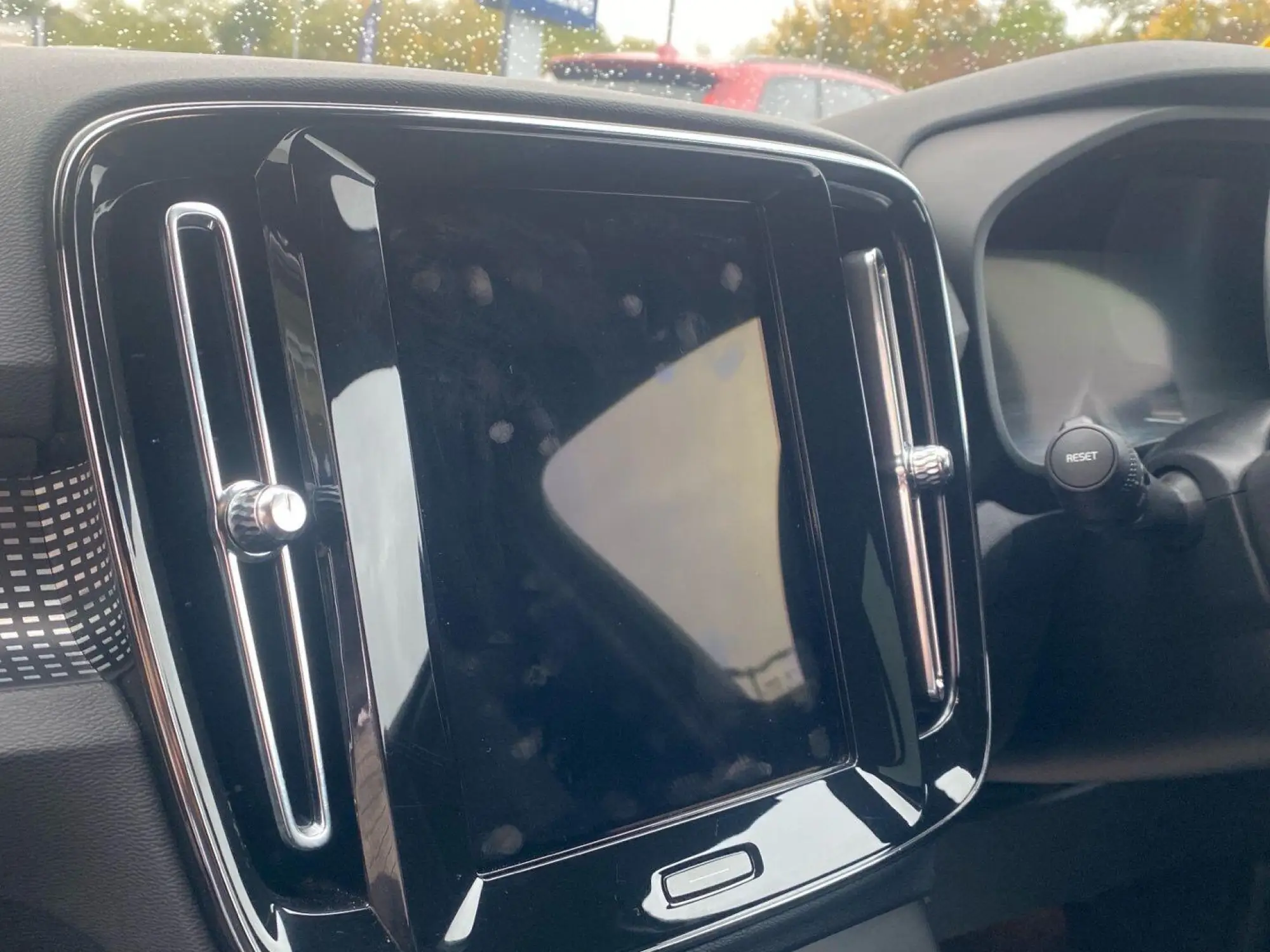 Volvo XC40 Image 12
