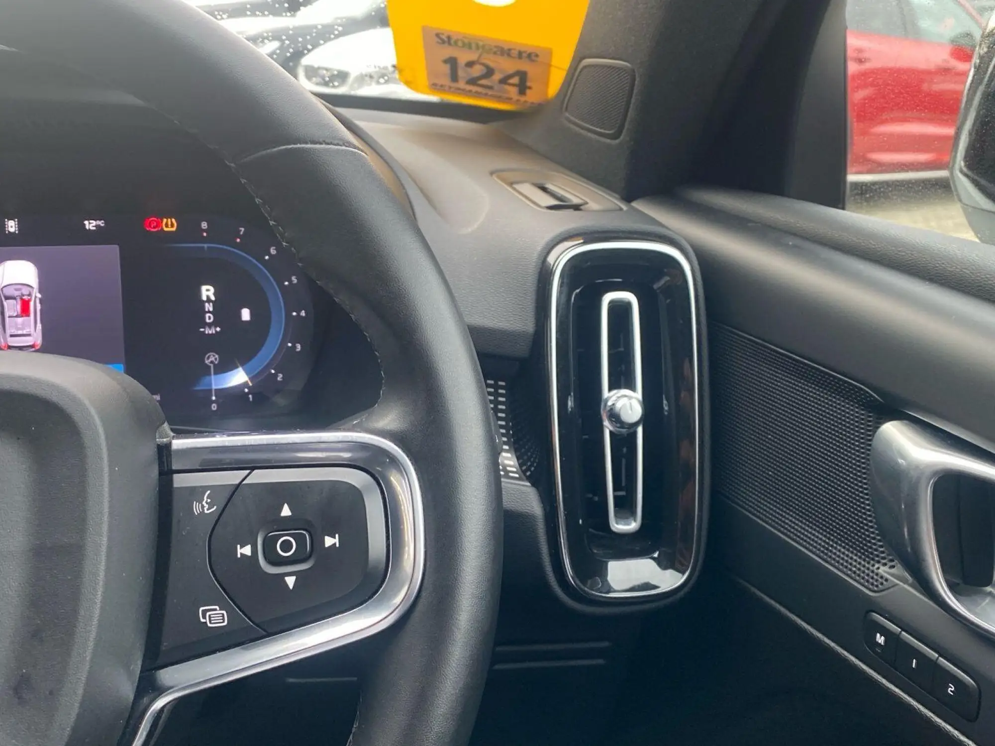 Volvo XC40 Image 21