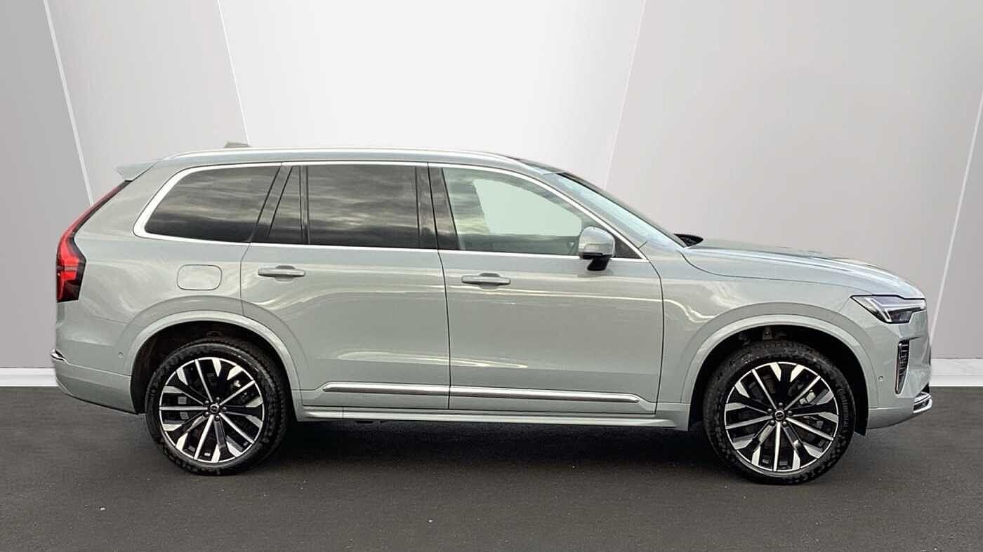 Volvo XC90 Image 3