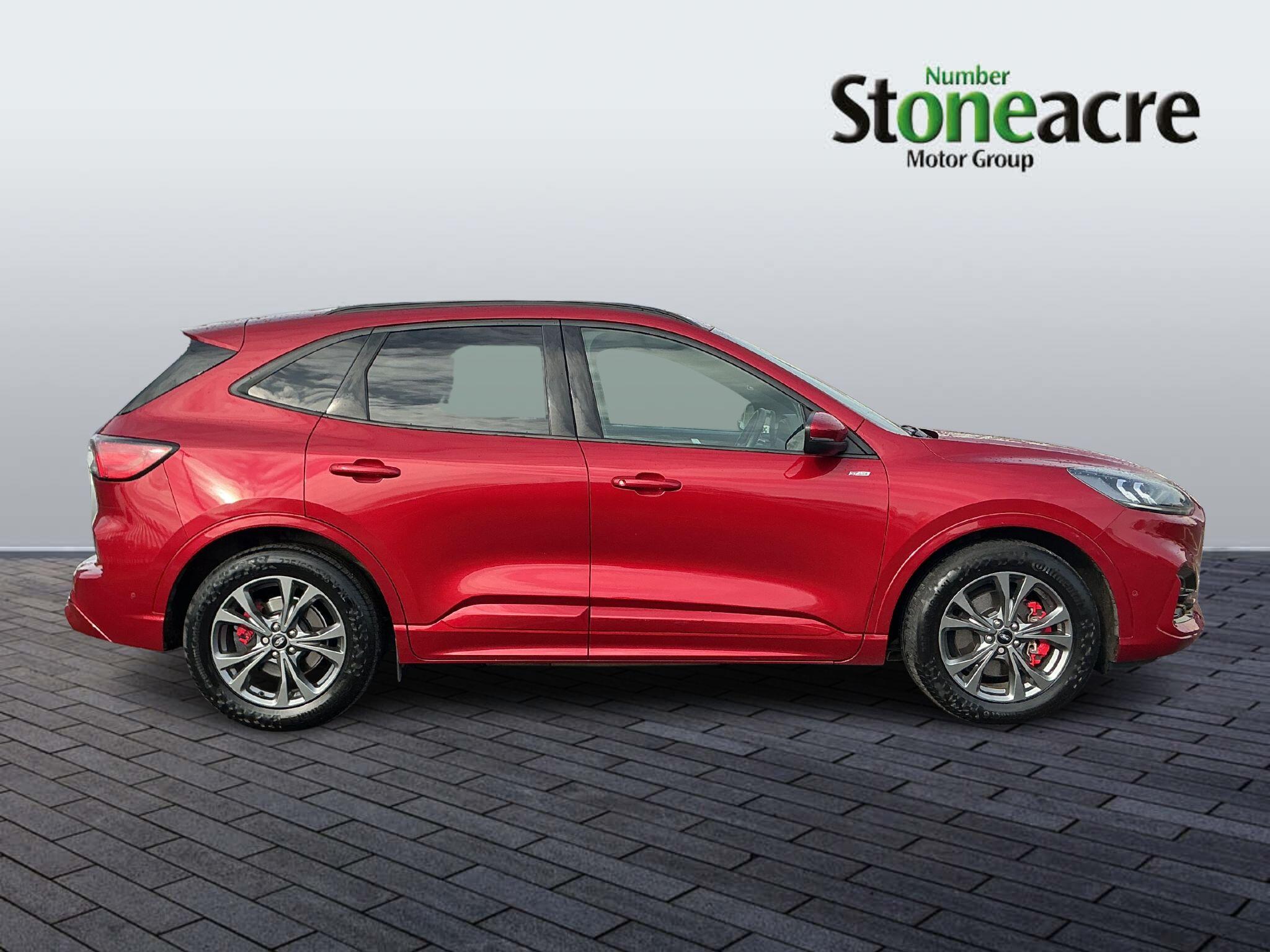 Ford Kuga 2.5 EcoBoost Duratec 14.4kWh ST-Line First Edition CVT Euro 6 (s/s) 5dr YA20ZHY Image 2