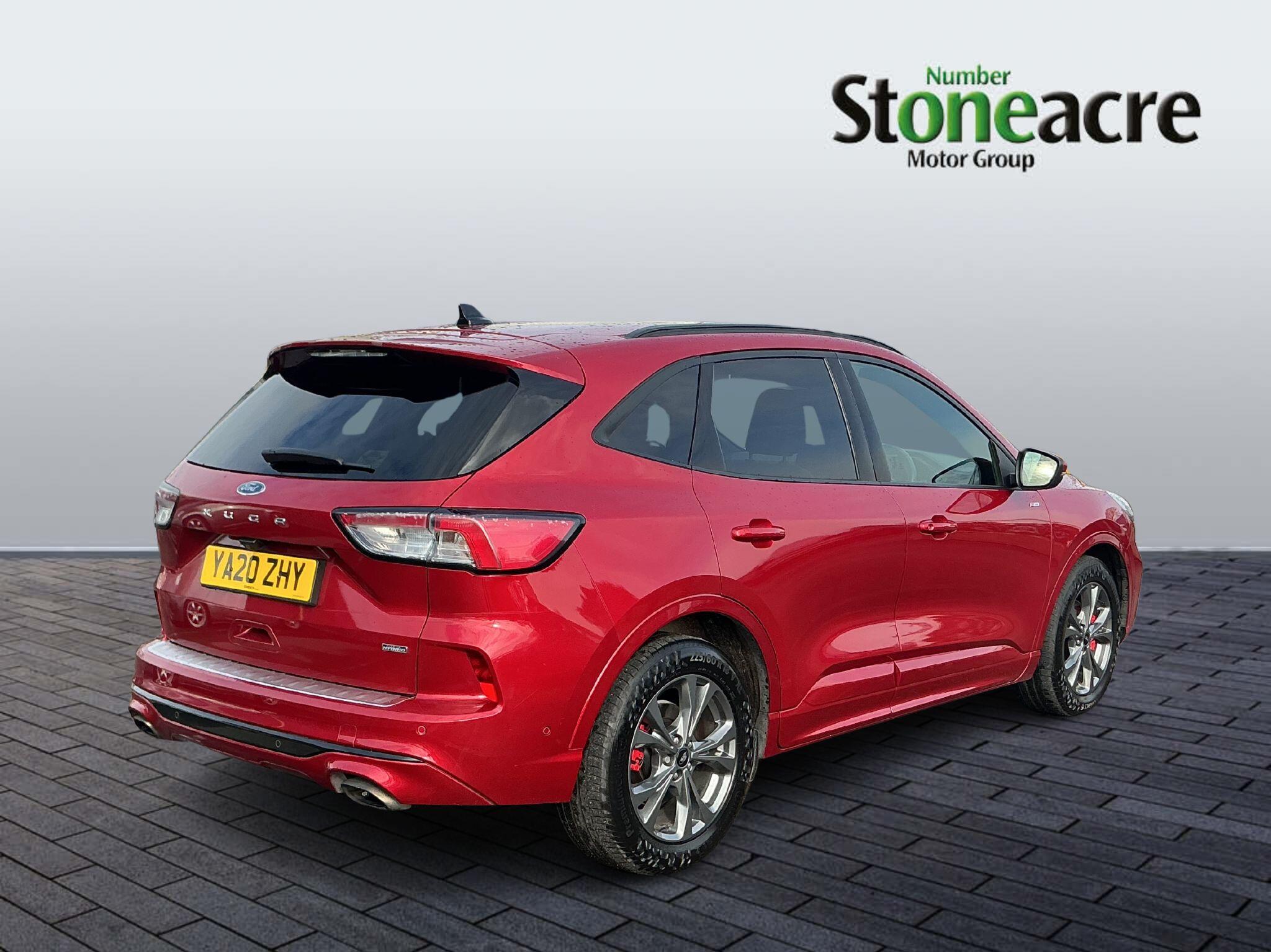 Ford Kuga 2.5 EcoBoost Duratec 14.4kWh ST-Line First Edition CVT Euro 6 (s/s) 5dr YA20ZHY Image 3