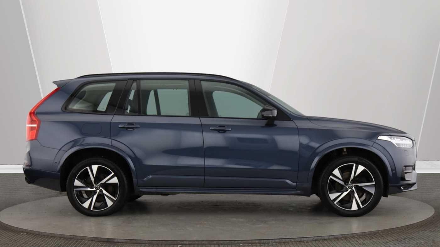 Volvo XC90 Image 2