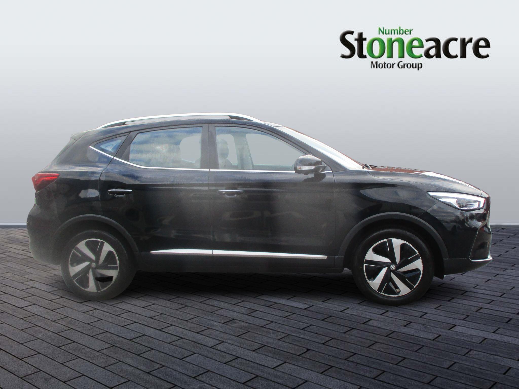 MG ZS EV 51.1kWh Trophy Auto 5dr FE22ZFV Image 2