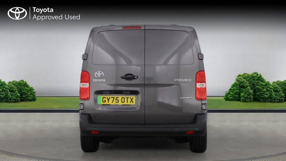 Toyota Proace 75kWh Icon Medium Panel Van Auto MWB 6dr (7kW OBC) GY75OVC Image 3
