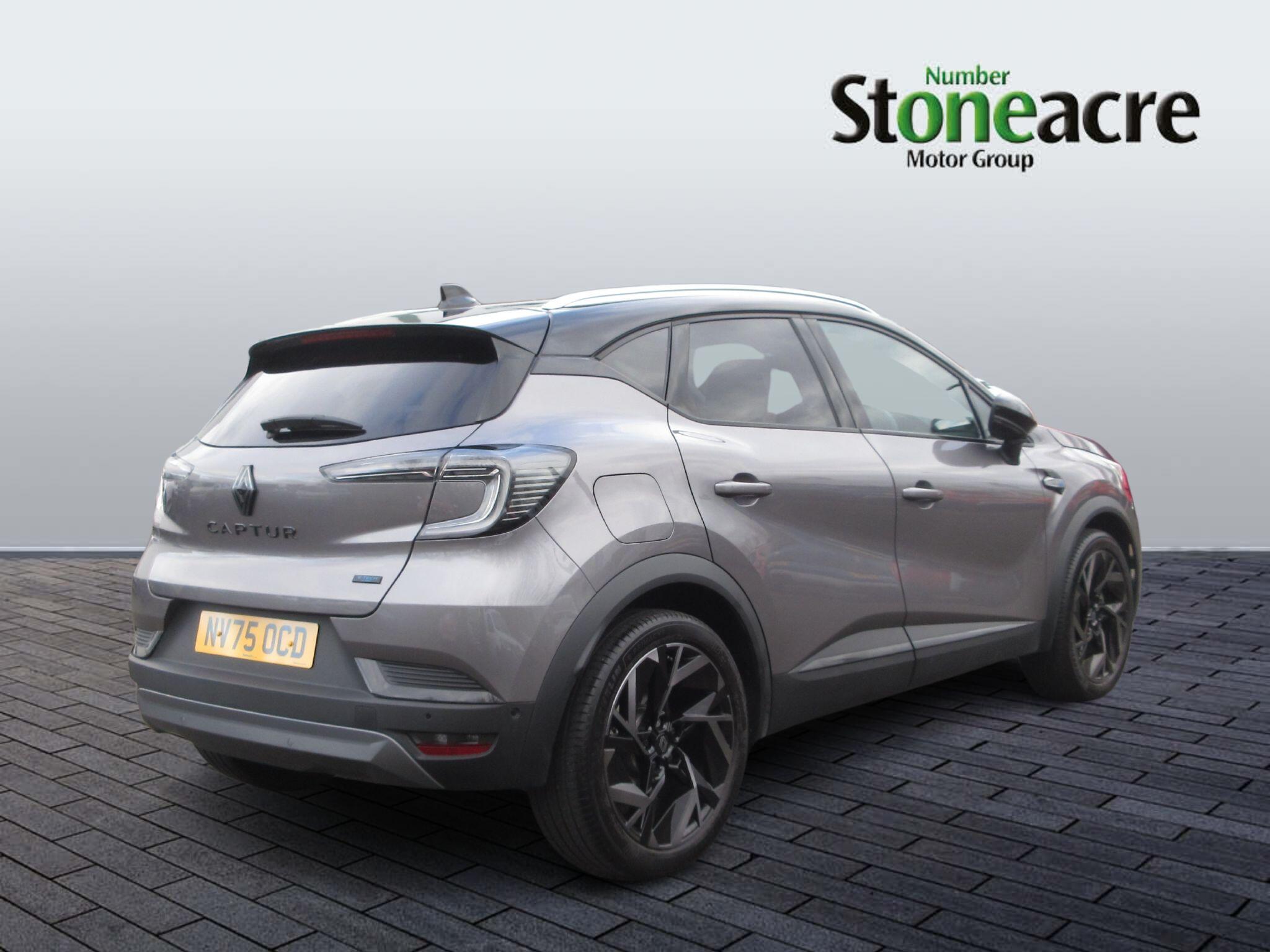 Renault Captur E-Tech 1.8 E-TECH esprit Alpine Auto Euro 6 (s/s) 5dr NV75OCD Image 3