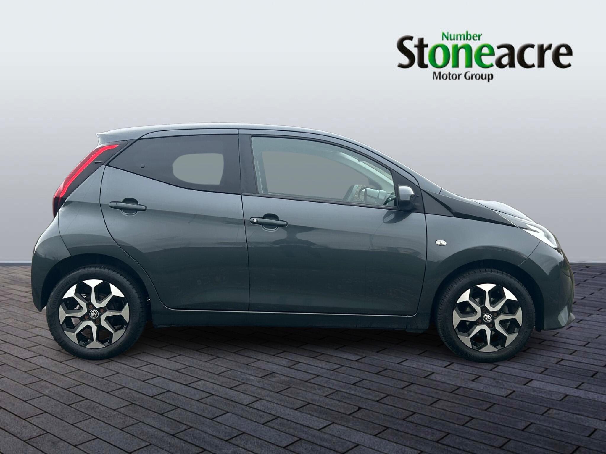 Toyota Aygo 1.0 VVT-i x-plore Hatchback 5dr Petrol Manual Euro 6 (71 ps) DK68TDU Image 2