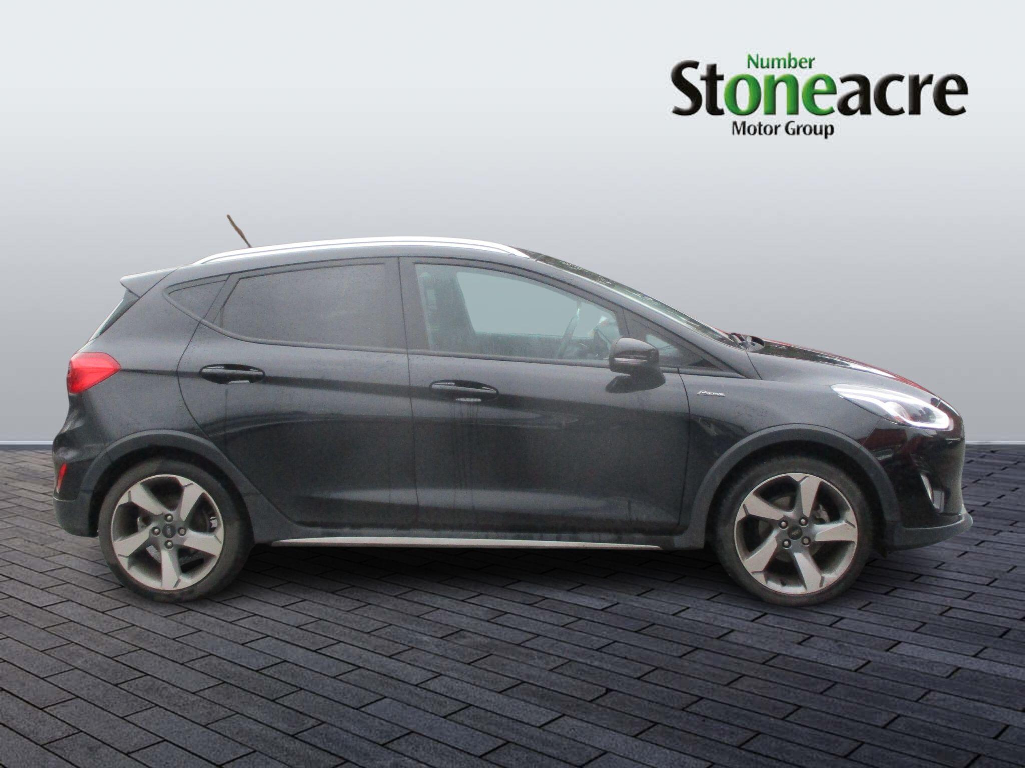 Ford Fiesta 1.0T EcoBoost Active 1 Euro 6 (s/s) 5dr YL18CMO Image 2