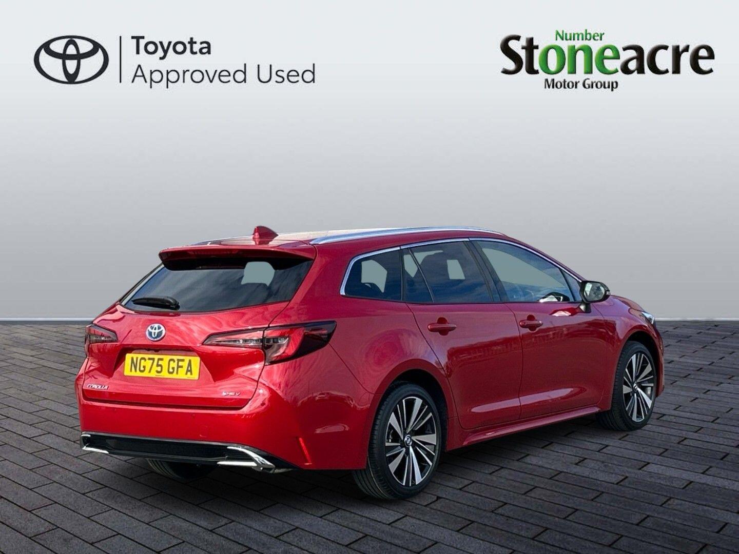 Toyota Corolla Touring Sports Image 3