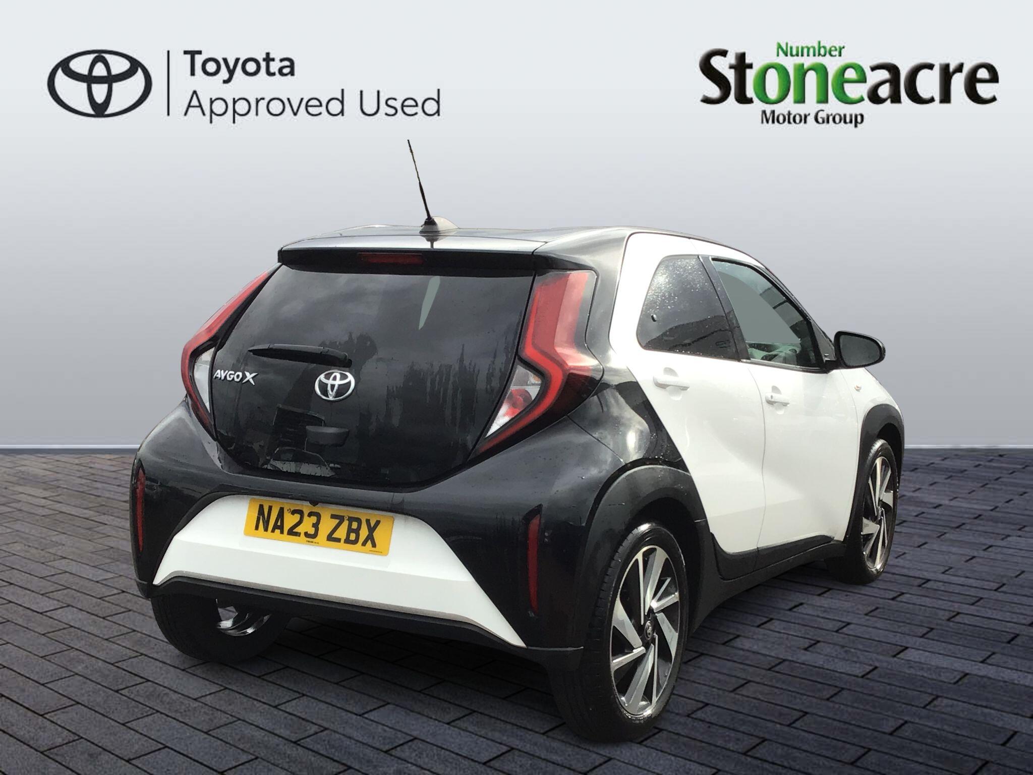 Toyota Aygo X 1.0 VVT-i Edge 5dr NA23ZBX Image 2