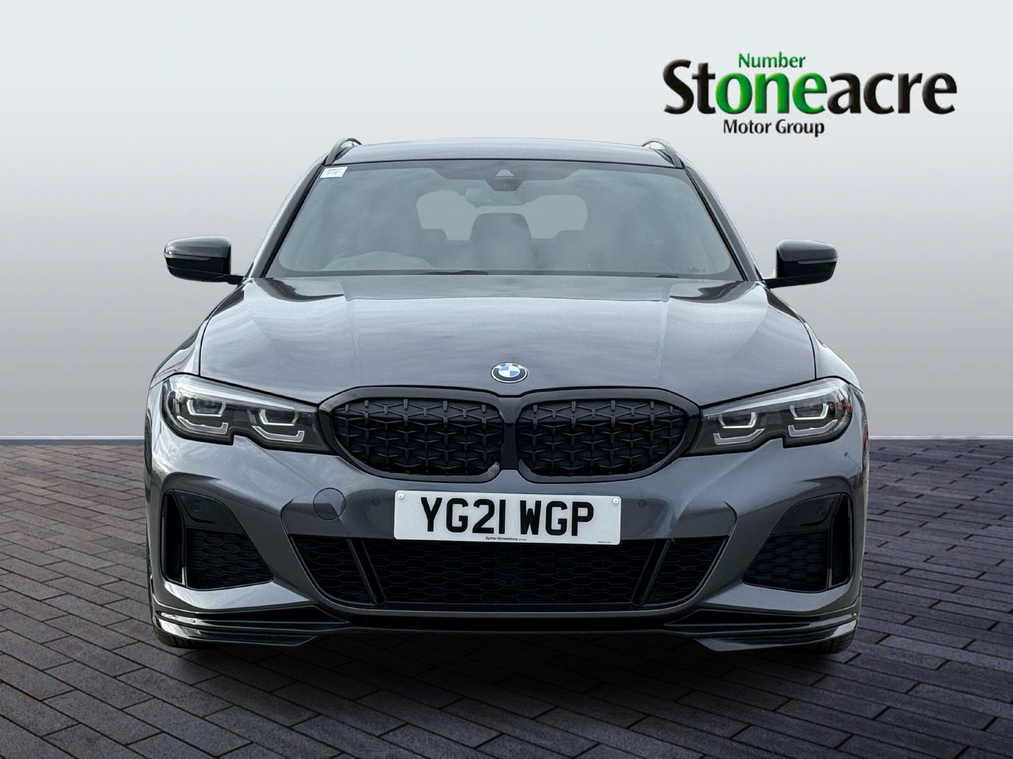 BMW 3 Series Touring 3.0 M340d MHT Touring Auto xDrive Euro 6 (s/s) 5dr YG21WGP Image 2