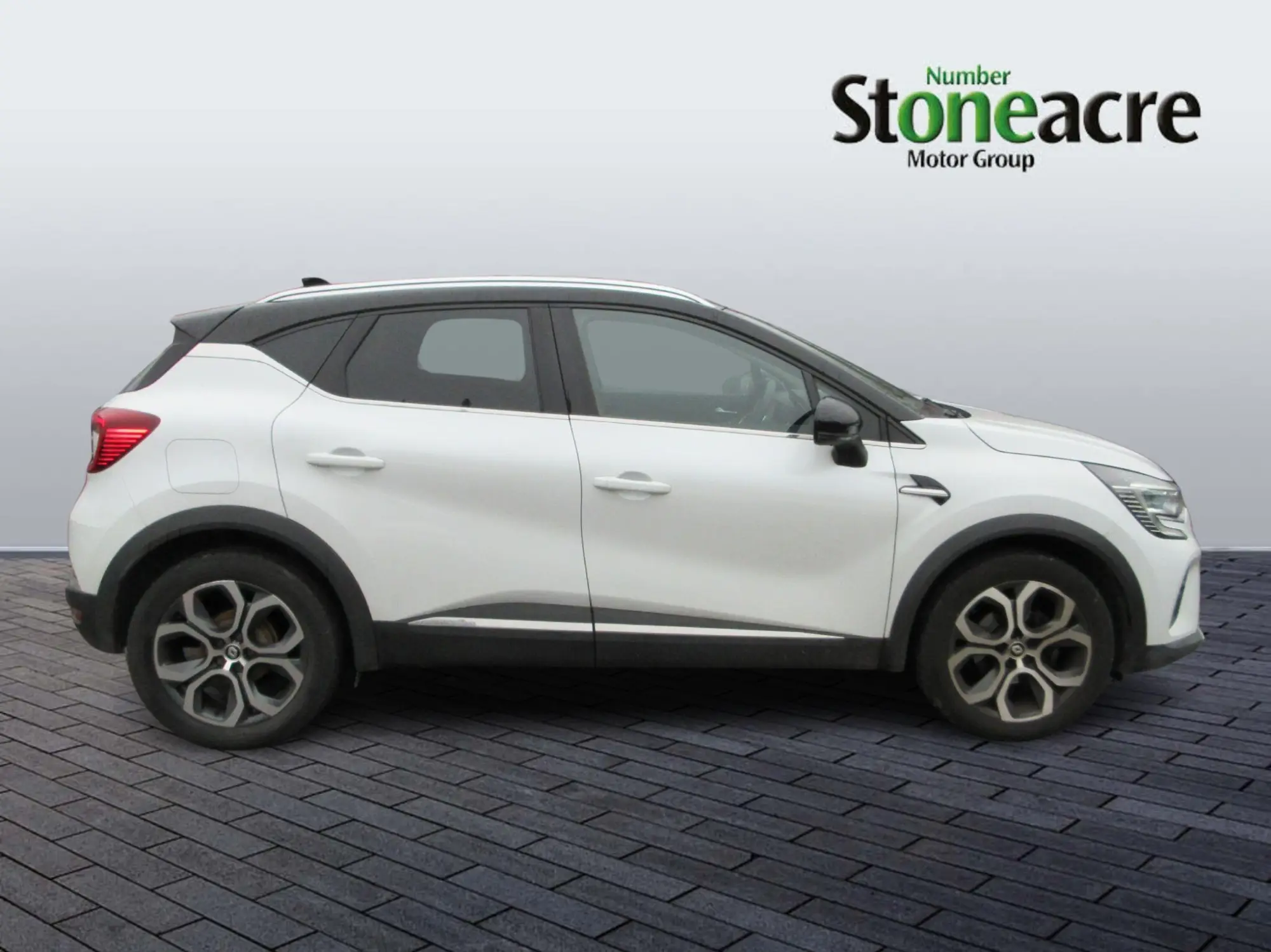 Renault Captur Techno TCe 90 MY22 PK23KMY Image 2