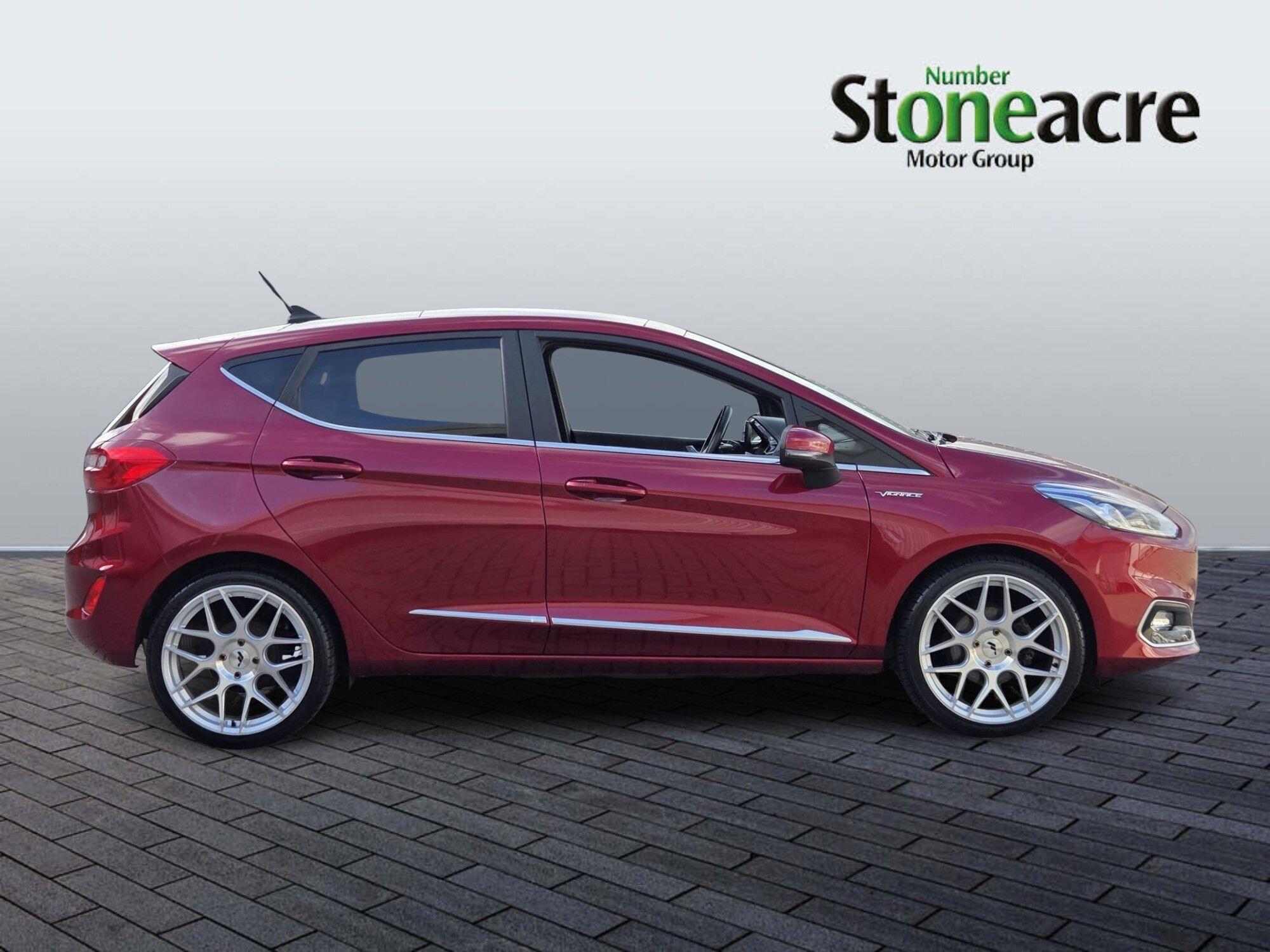 Ford Fiesta Image 2