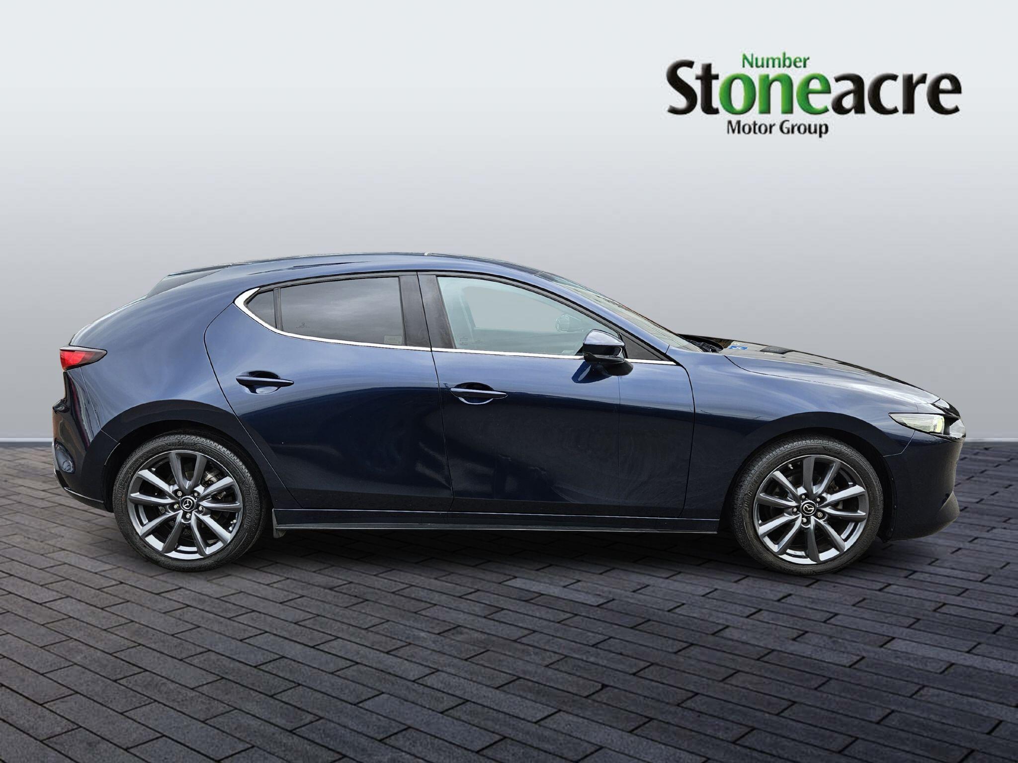 Mazda 3 2.0 e-SKYACTIV-G MHEV GT Sport Tech Euro 6 (s/s) 5dr NC23XFX Image 2