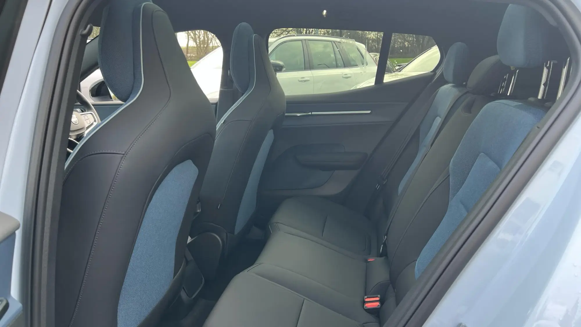 Volvo EX30 Image 30