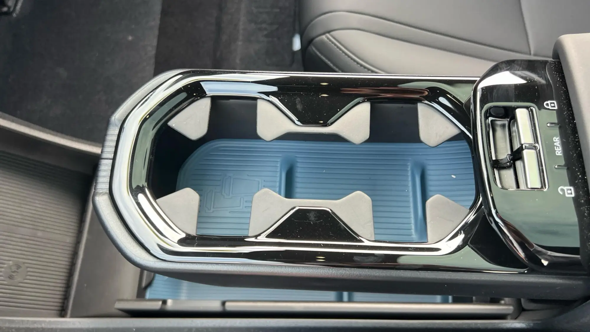 Volvo EX30 Image 31