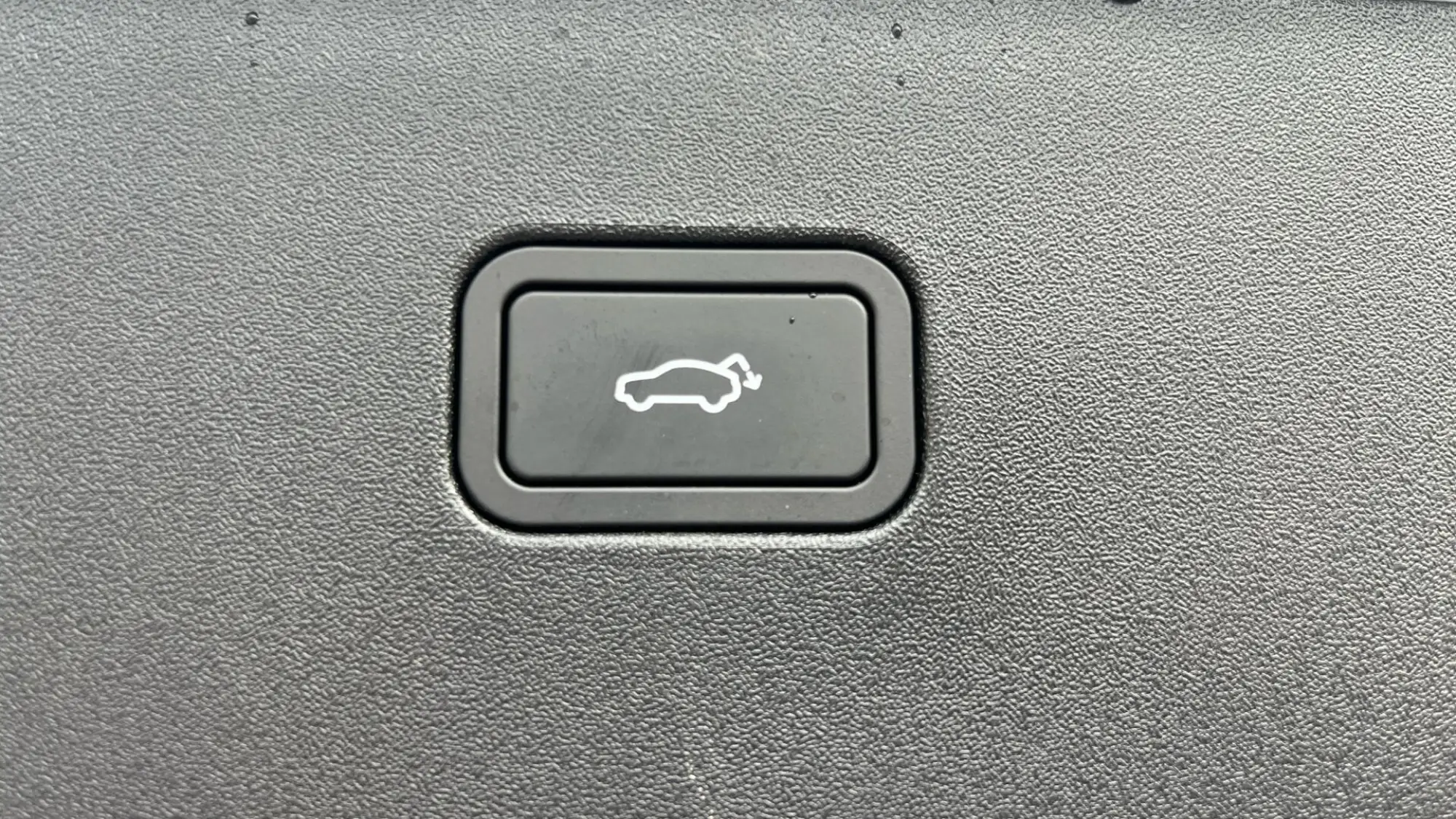 Volvo EX30 Image 32