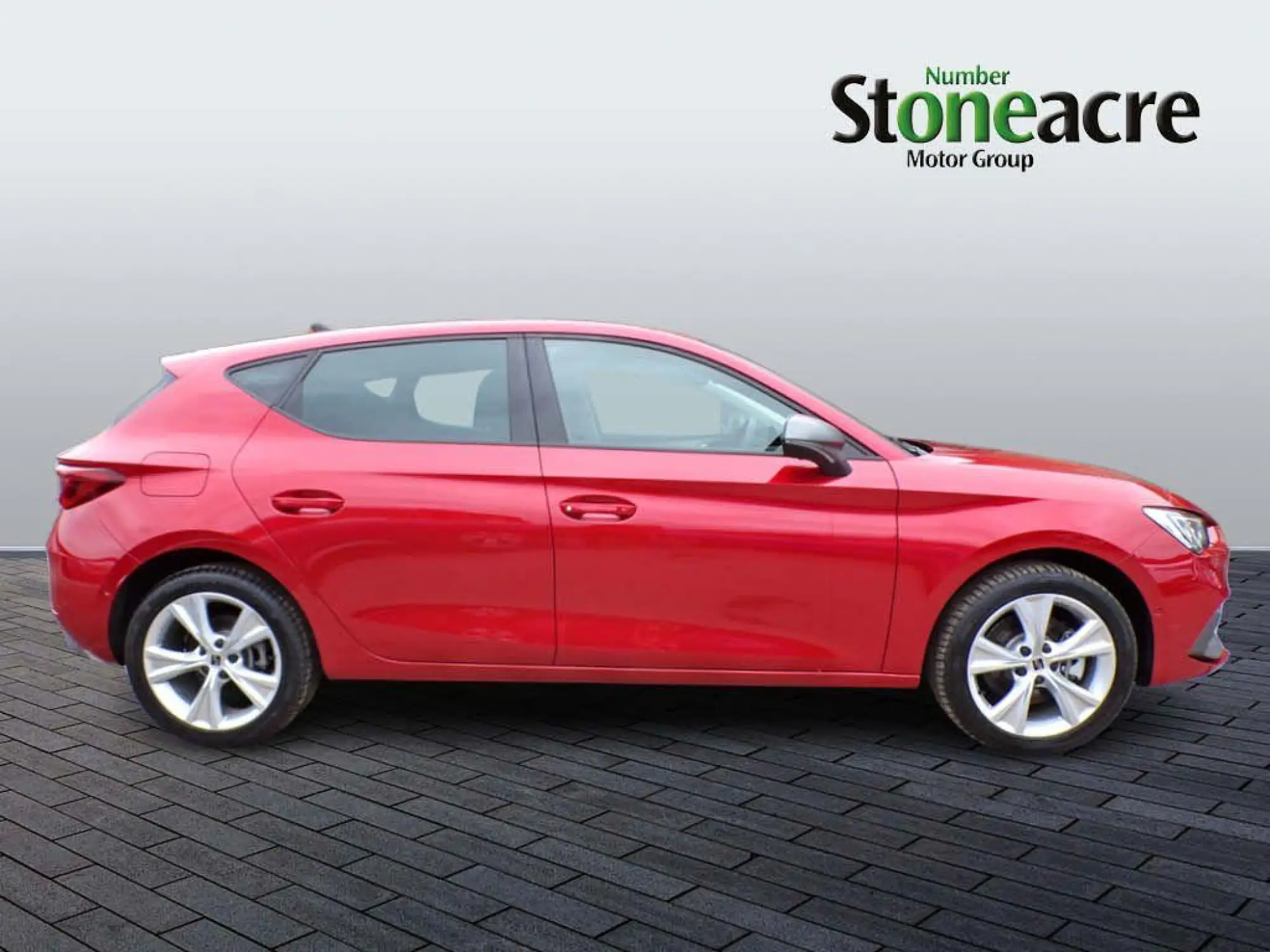 SEAT Leon e-Hybrid 1.4 eHybrid 13kWh FR DSG Euro 6 (s/s) 5dr YM74UDV Image 2