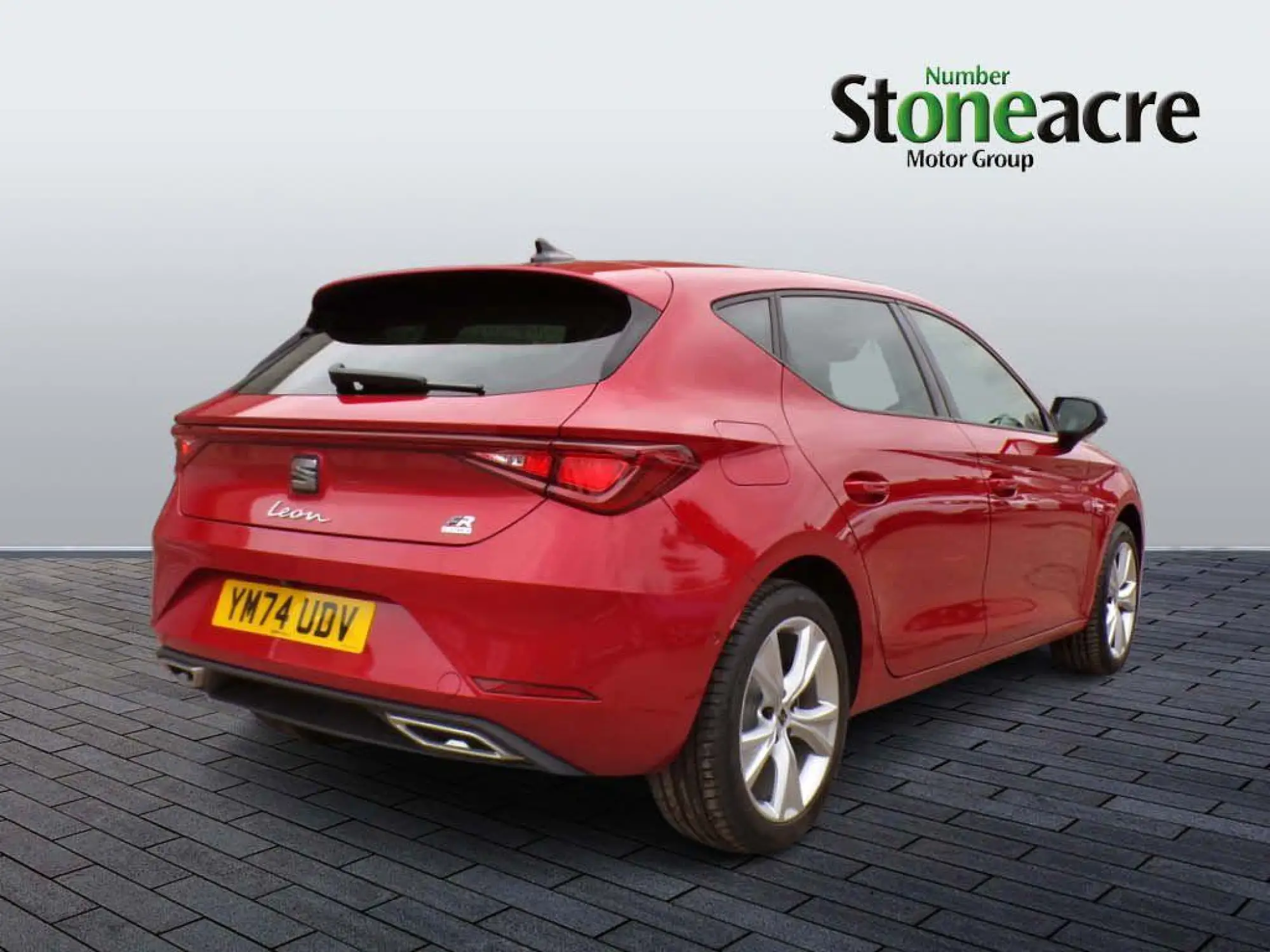 SEAT Leon e-Hybrid 1.4 eHybrid 13kWh FR DSG Euro 6 (s/s) 5dr YM74UDV Image 3
