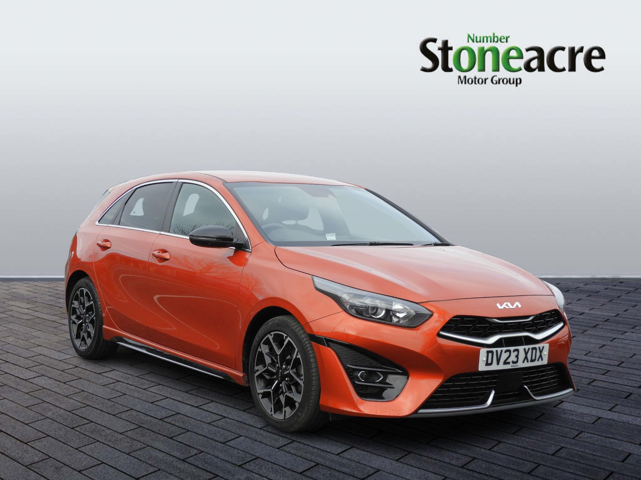Kia Ceed 1.5T GDi ISG GT-Line 5dr DV23XDX Image 1