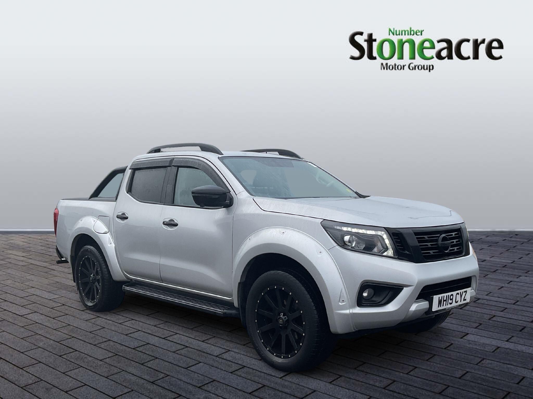 Nissan Navara 2.3 dCi Tekna 4WD Euro 6 (s/s) 4dr WH19CYZ Image 1
