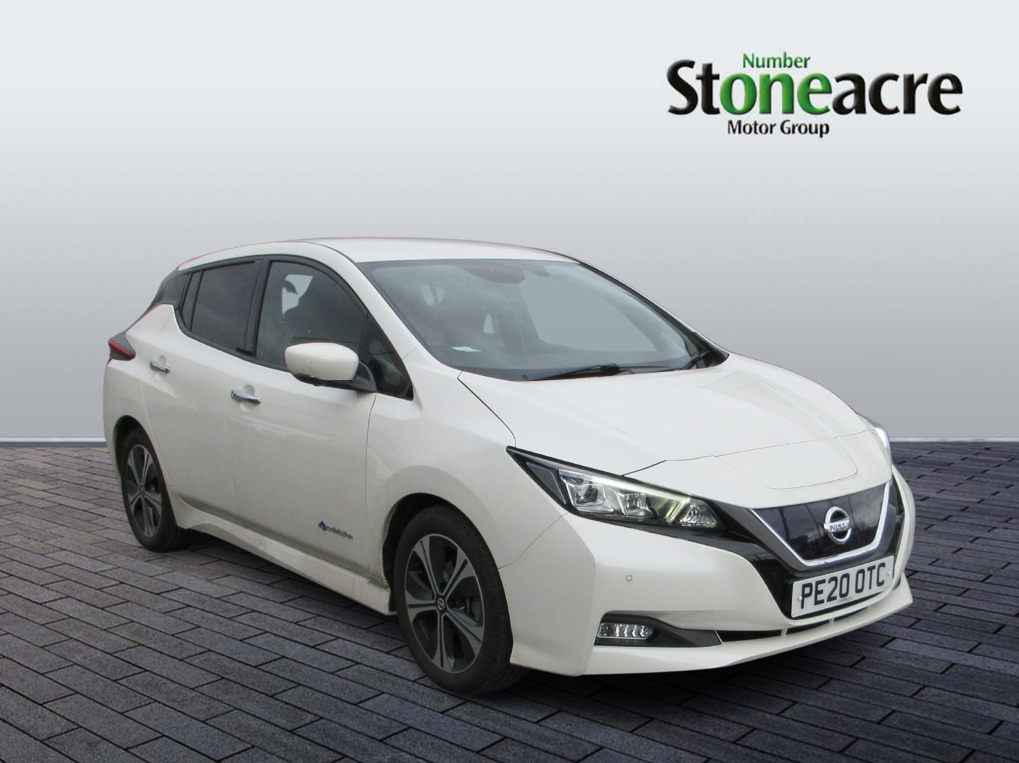 Nissan LEAF 40kWh Tekna Hatchback 5dr Electric Auto (150 ps) PE20OTC Image 1