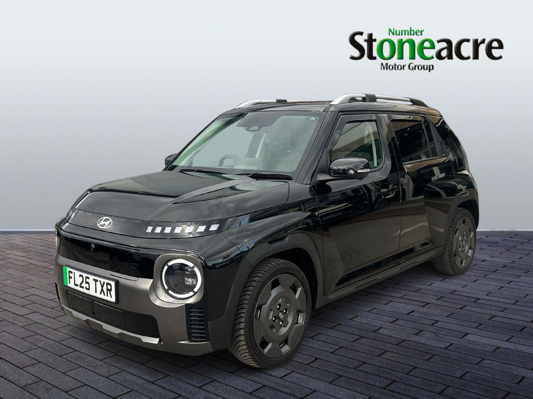 Hyundai INSTER Long Range 49kWh Cross Auto 5dr FL25TXR Image 3