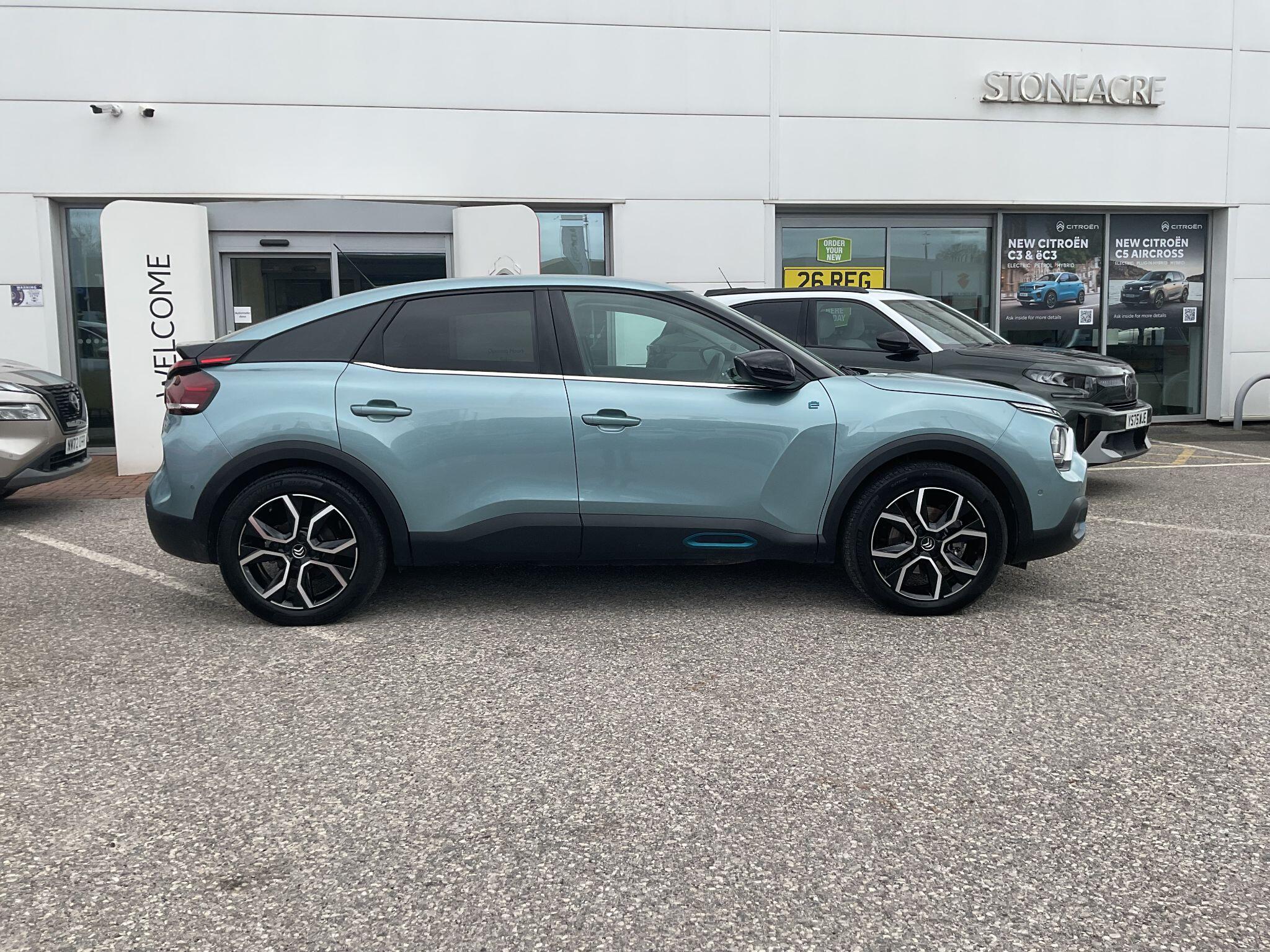 Citroen e-C4 50kWh Shine Plus Auto 5dr (7.4kW Charger) YP22JVO Image 2