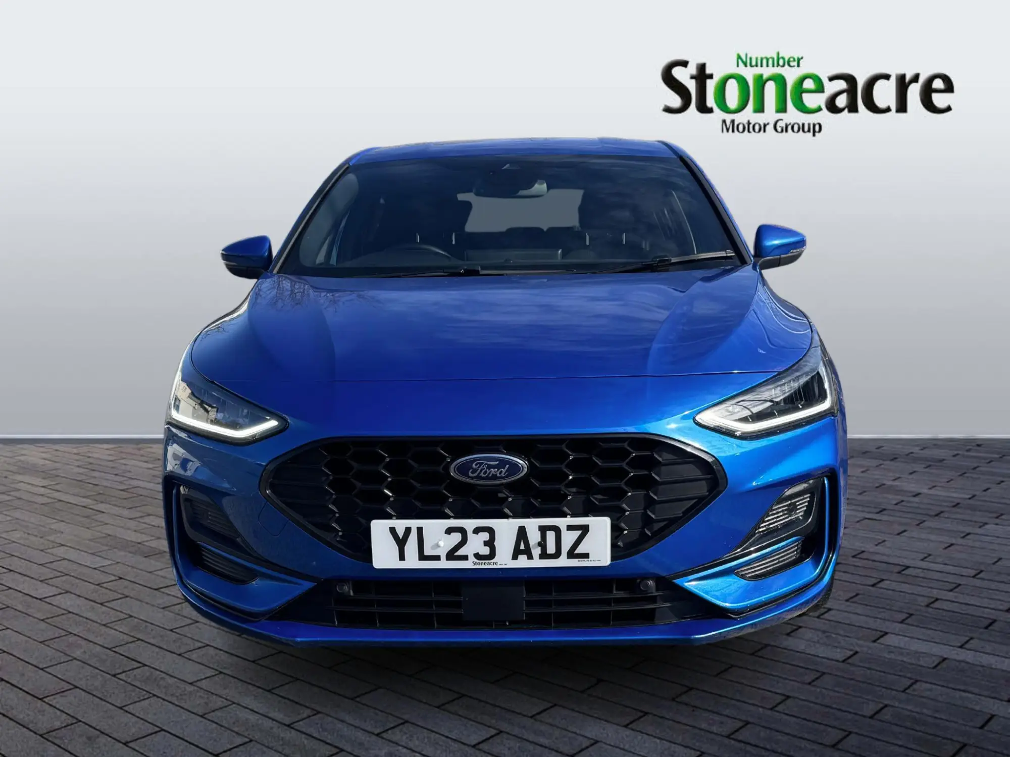 Ford Focus 1.0 EcoBoost ST-Line Style 5dr YL23ADZ Image 2