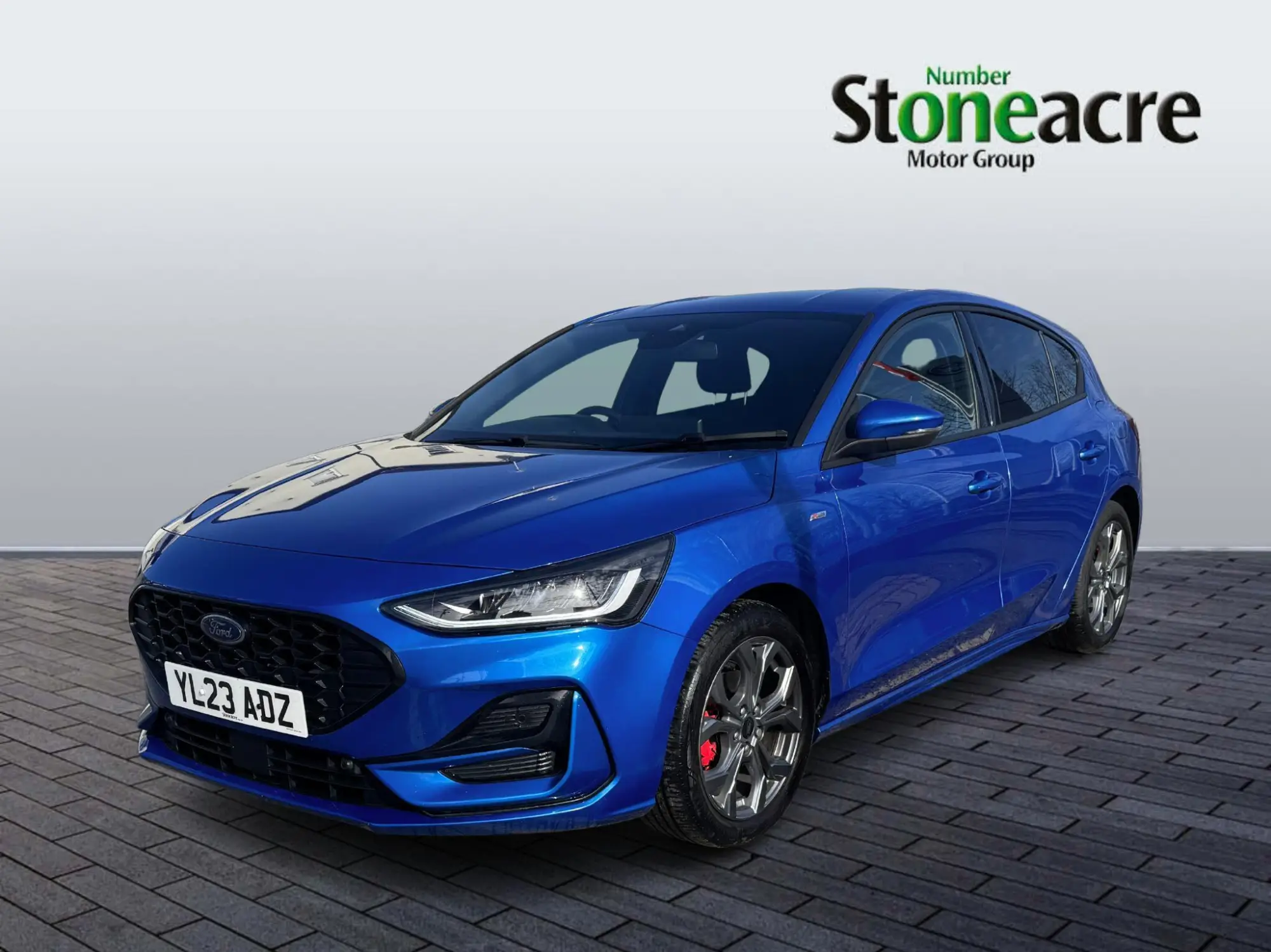 Ford Focus 1.0 EcoBoost ST-Line Style 5dr YL23ADZ Image 3