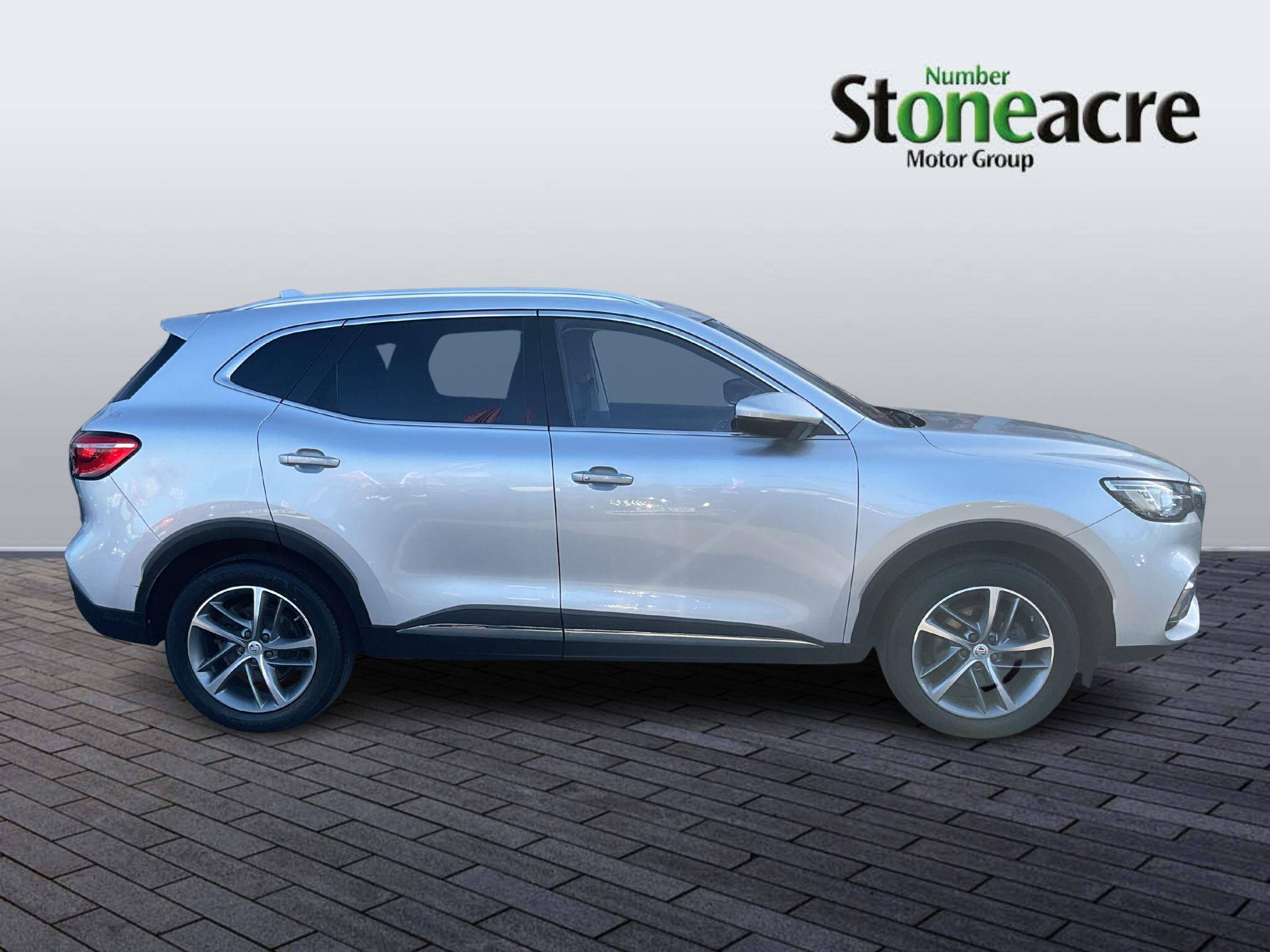 MG HS 1.5 T-GDI Exclusive SUV 5dr Petrol DCT Euro 6 (s/s) (162 ps) NA72XBJ Image 2