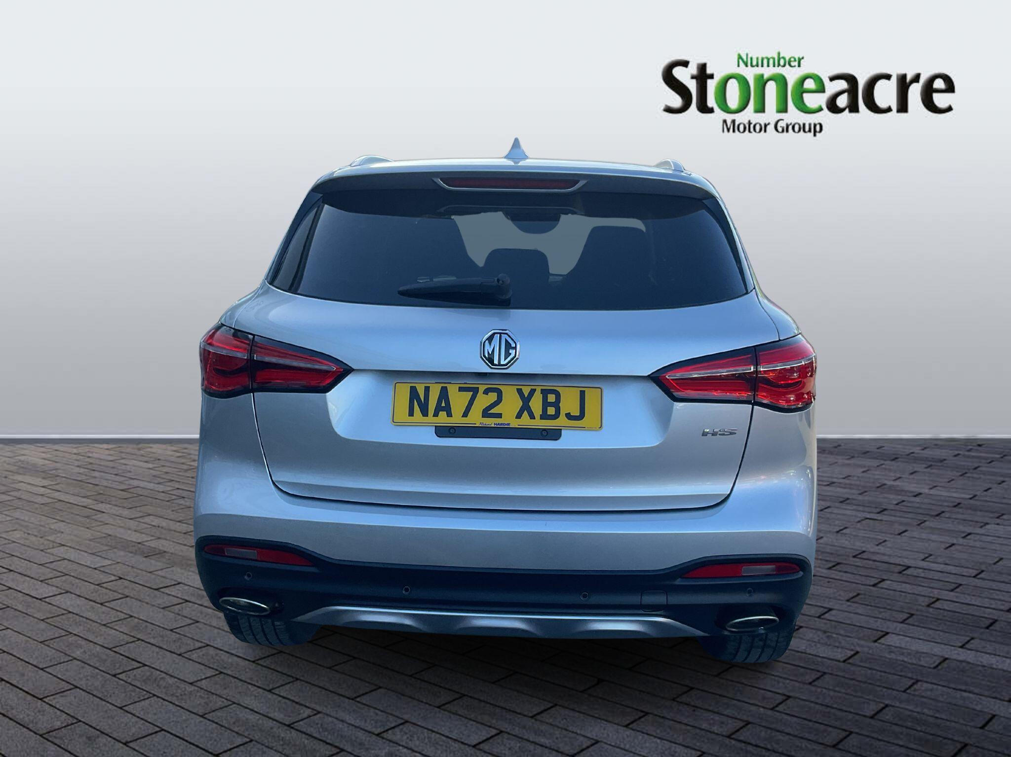 MG HS 1.5 T-GDI Exclusive SUV 5dr Petrol DCT Euro 6 (s/s) (162 ps) NA72XBJ Image 3