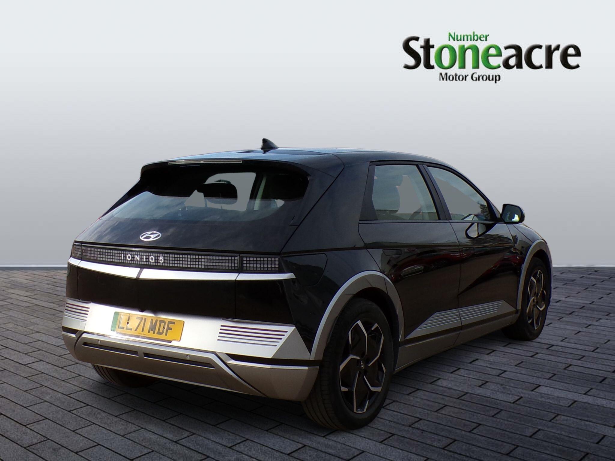 Hyundai IONIQ 5 73kWh Premium Auto 5dr LL71MDF Image 3