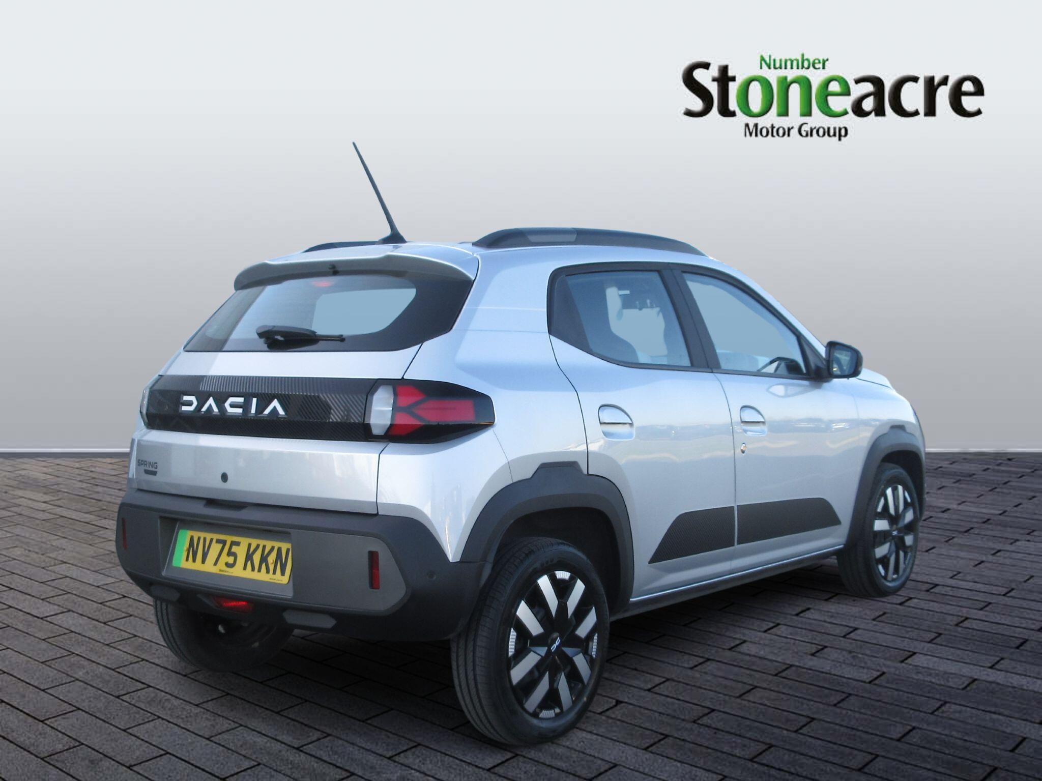 Dacia Spring 65 26.8kWh Expression Auto 5dr NV75KKN Image 3