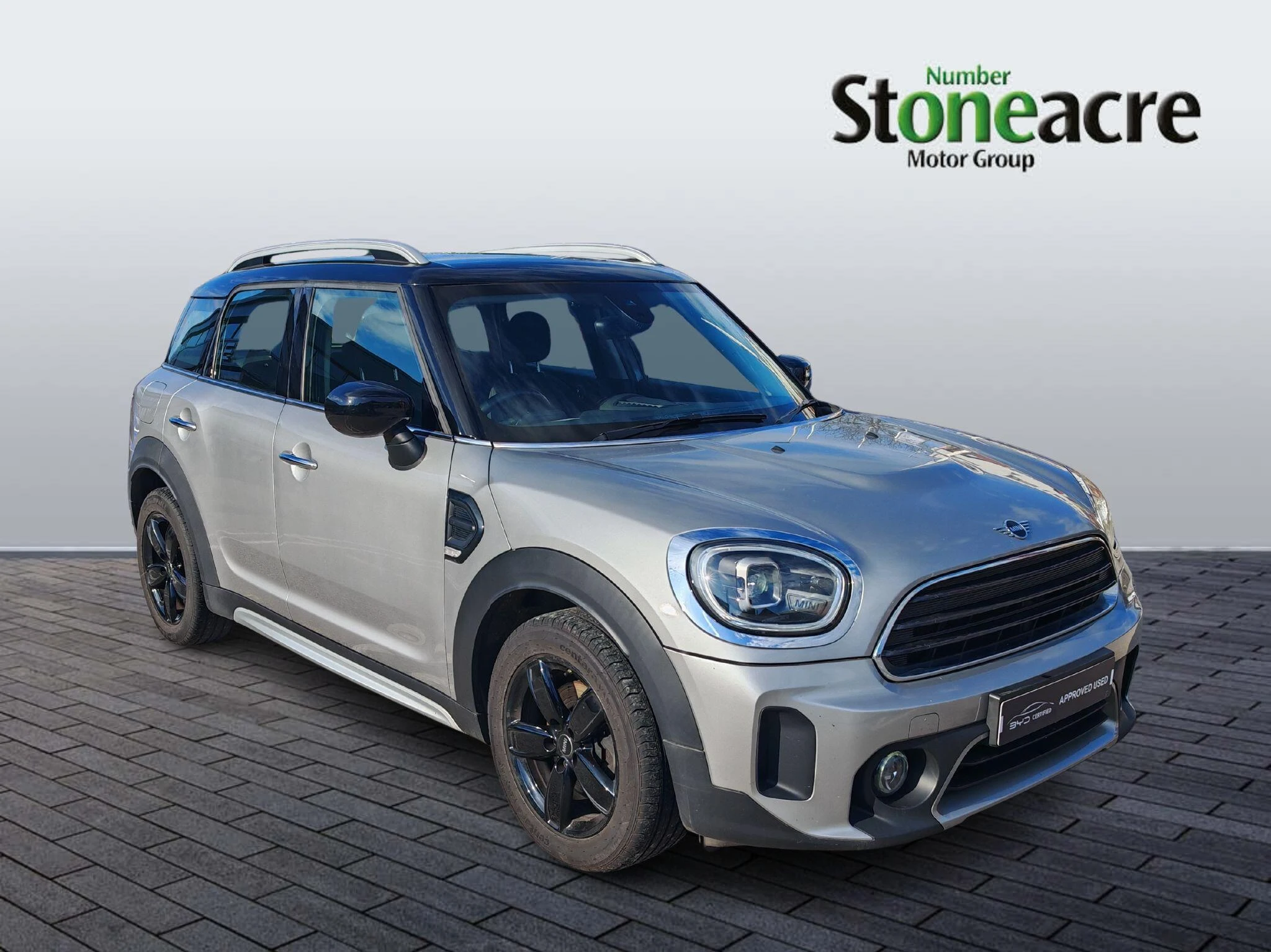 MINI Countryman 1.5 Cooper Classic 5dr Auto PG23LFJ Image 1