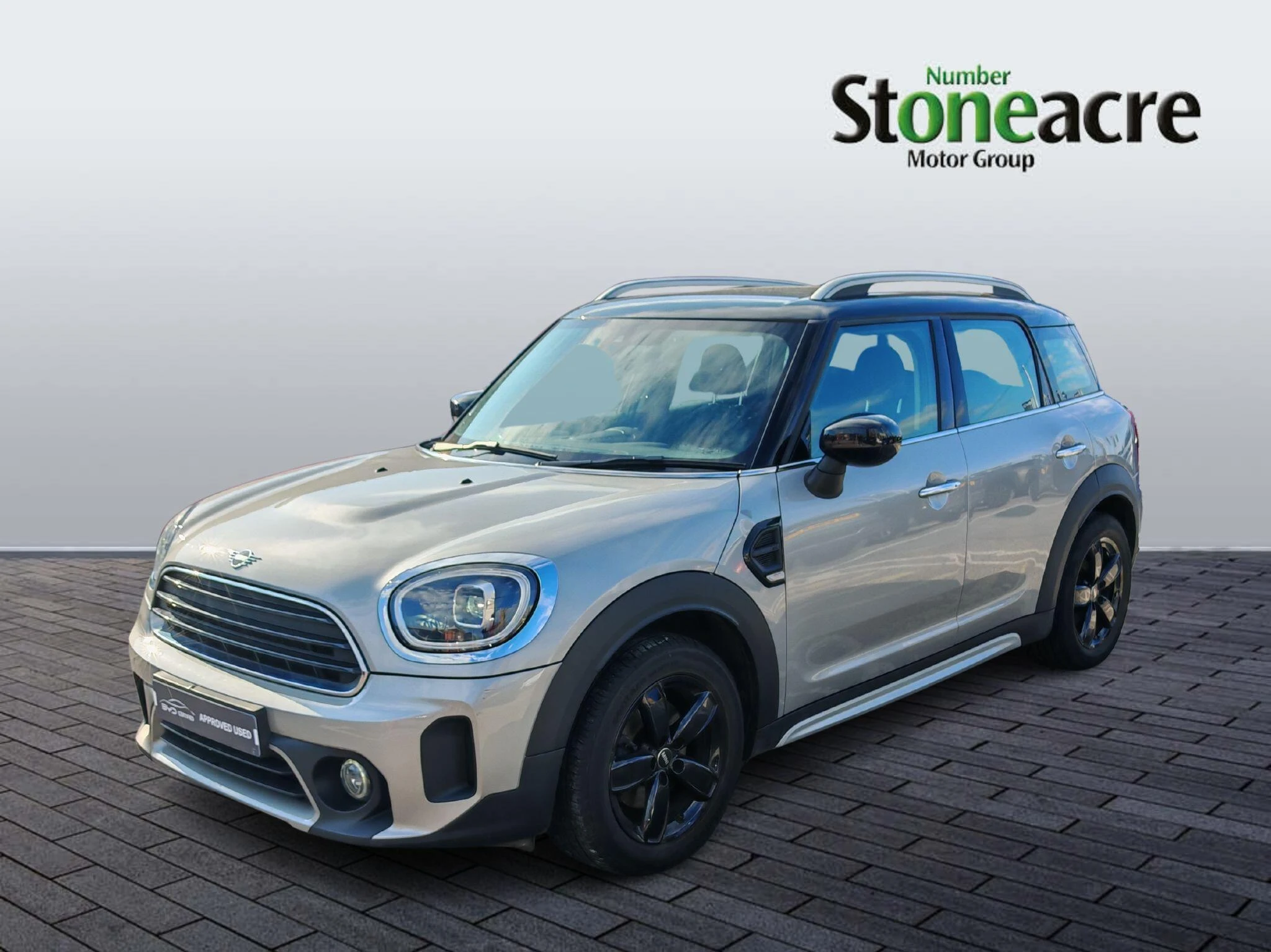 MINI Countryman 1.5 Cooper Classic 5dr Auto PG23LFJ Image 3