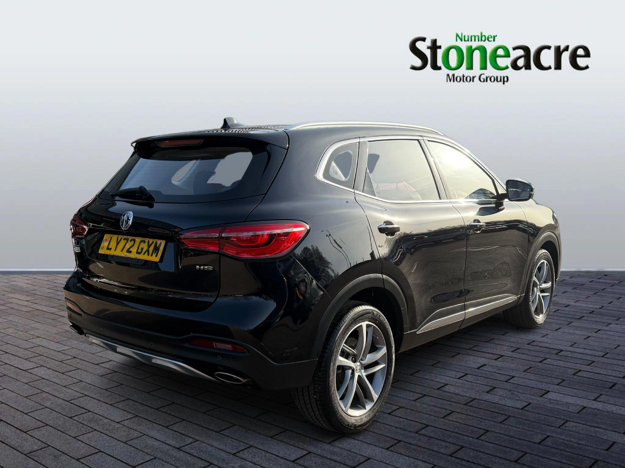 MG HS 1.5 T-GDI Excite 5dr DCT LY72GXM Image 3