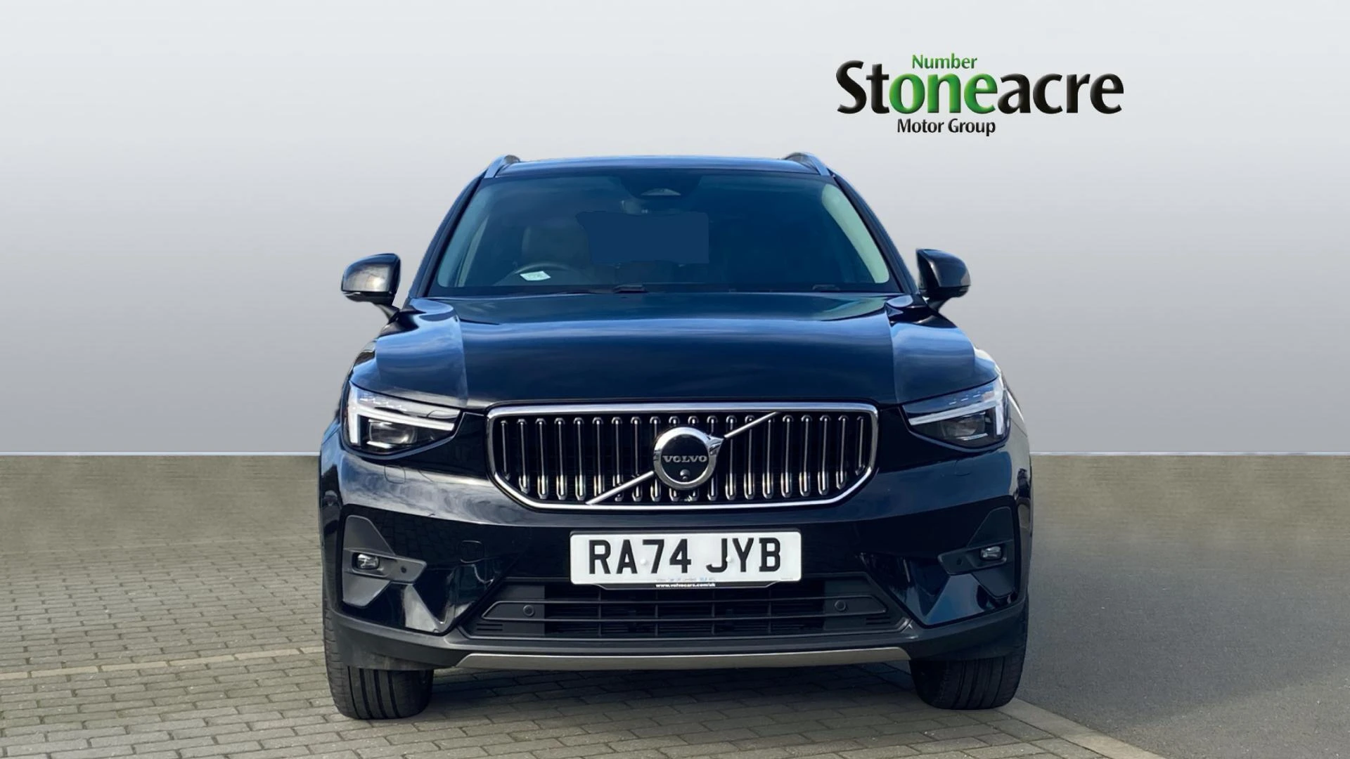 Volvo XC40 Image 2