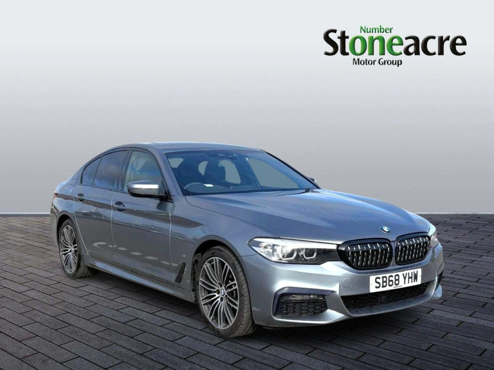 BMW 5 Series 530e M Sport iPerformance Saloon SB68YHW Image 1